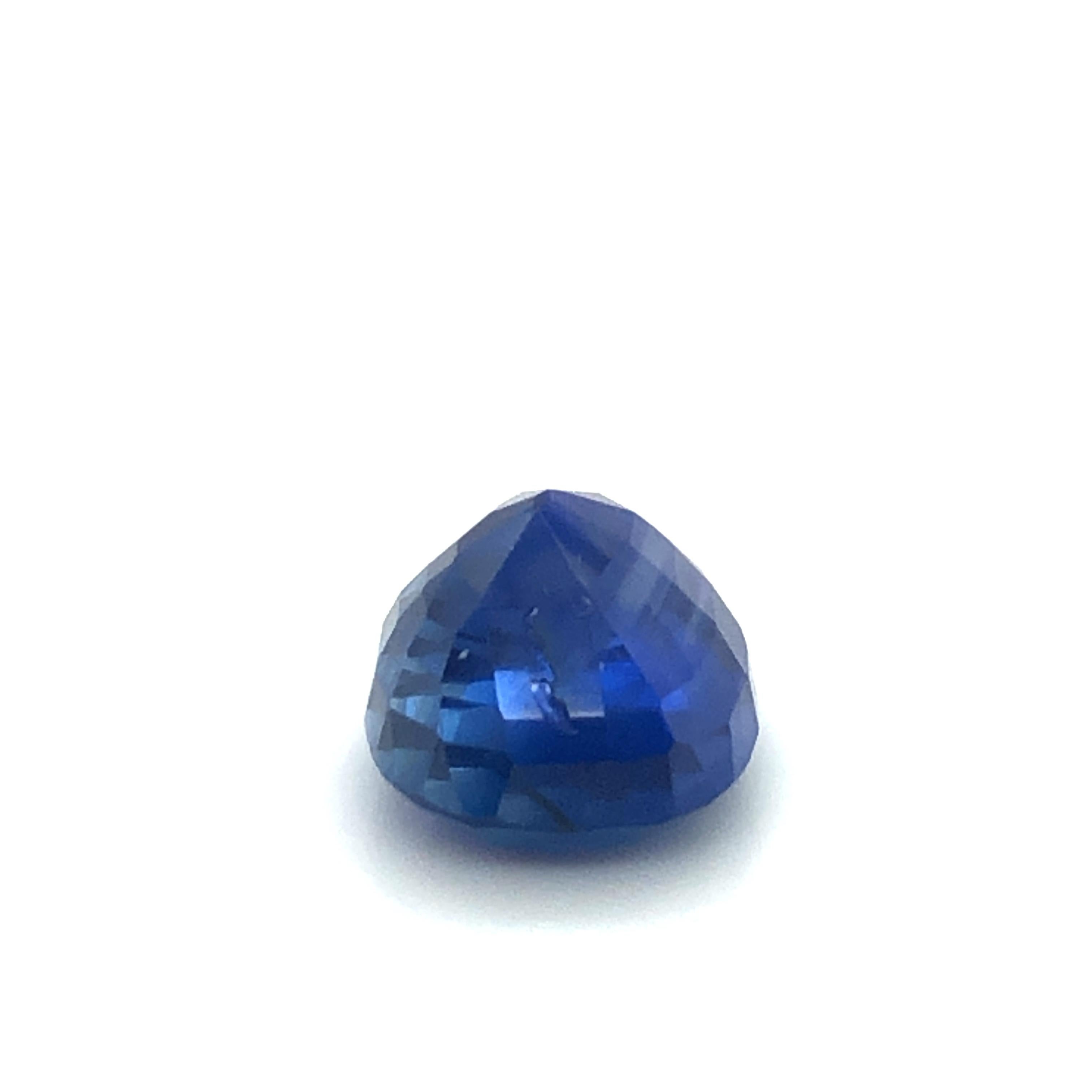 Gübelin Certified Unheated Burma Sapphire of 9.62 Carat 8