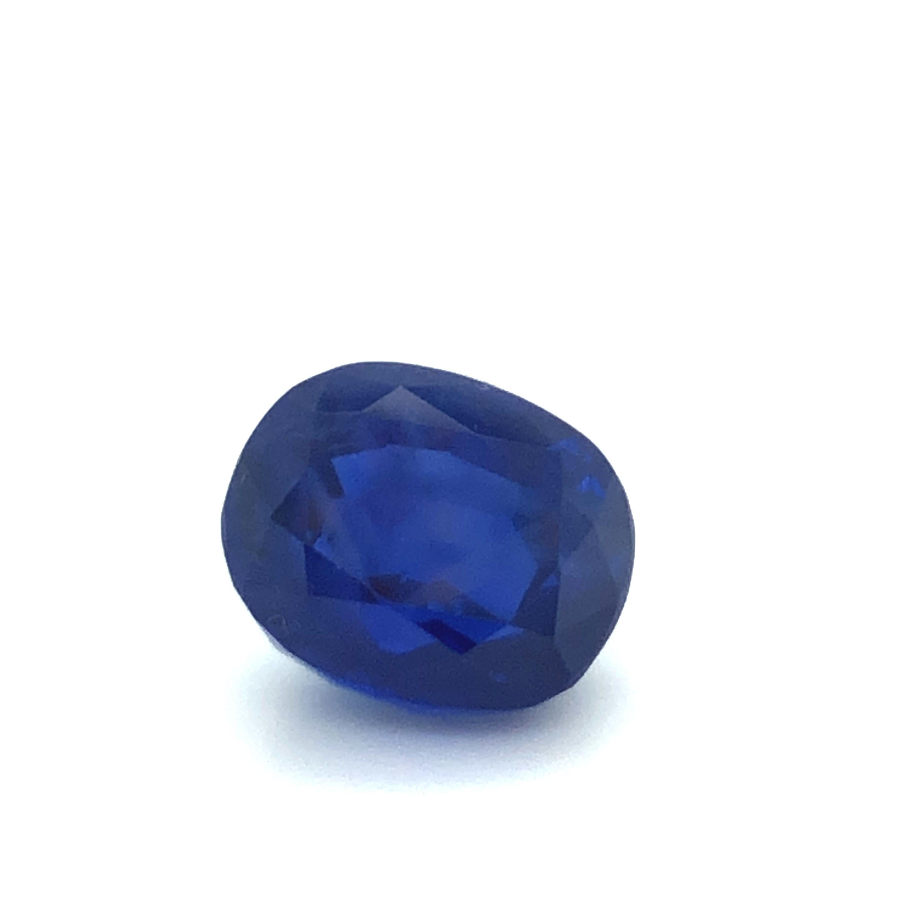 Beautiful large Burma sapphire of 9.62 ct in weight. The gem is of an attractive, strongly saturated blue. Some eye visible colour zoning and few eye visible inclusions are present. The stone shows a good crystal with nice transparency. 

Cut in a