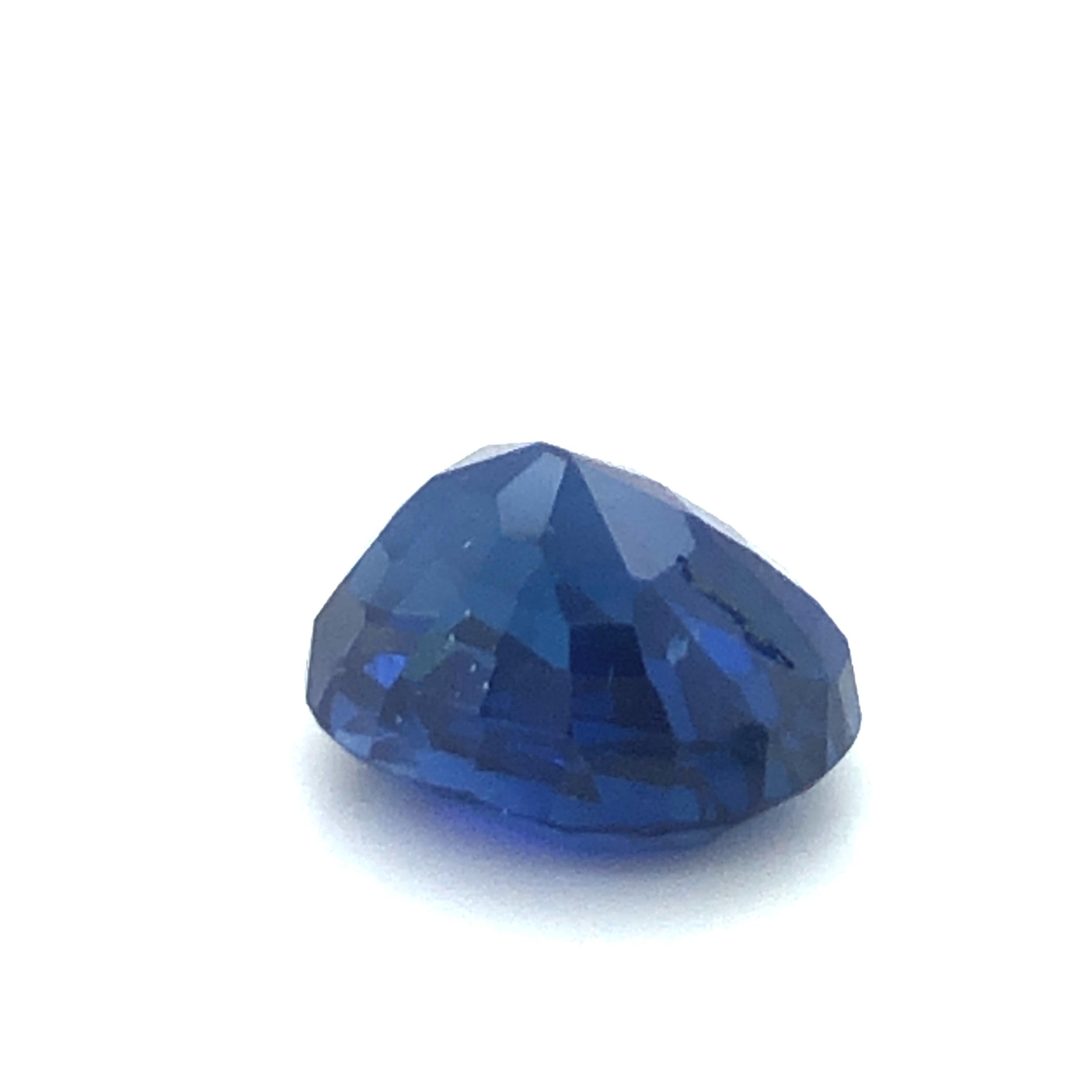 Gübelin Certified Unheated Burma Sapphire of 9.62 Carat 4