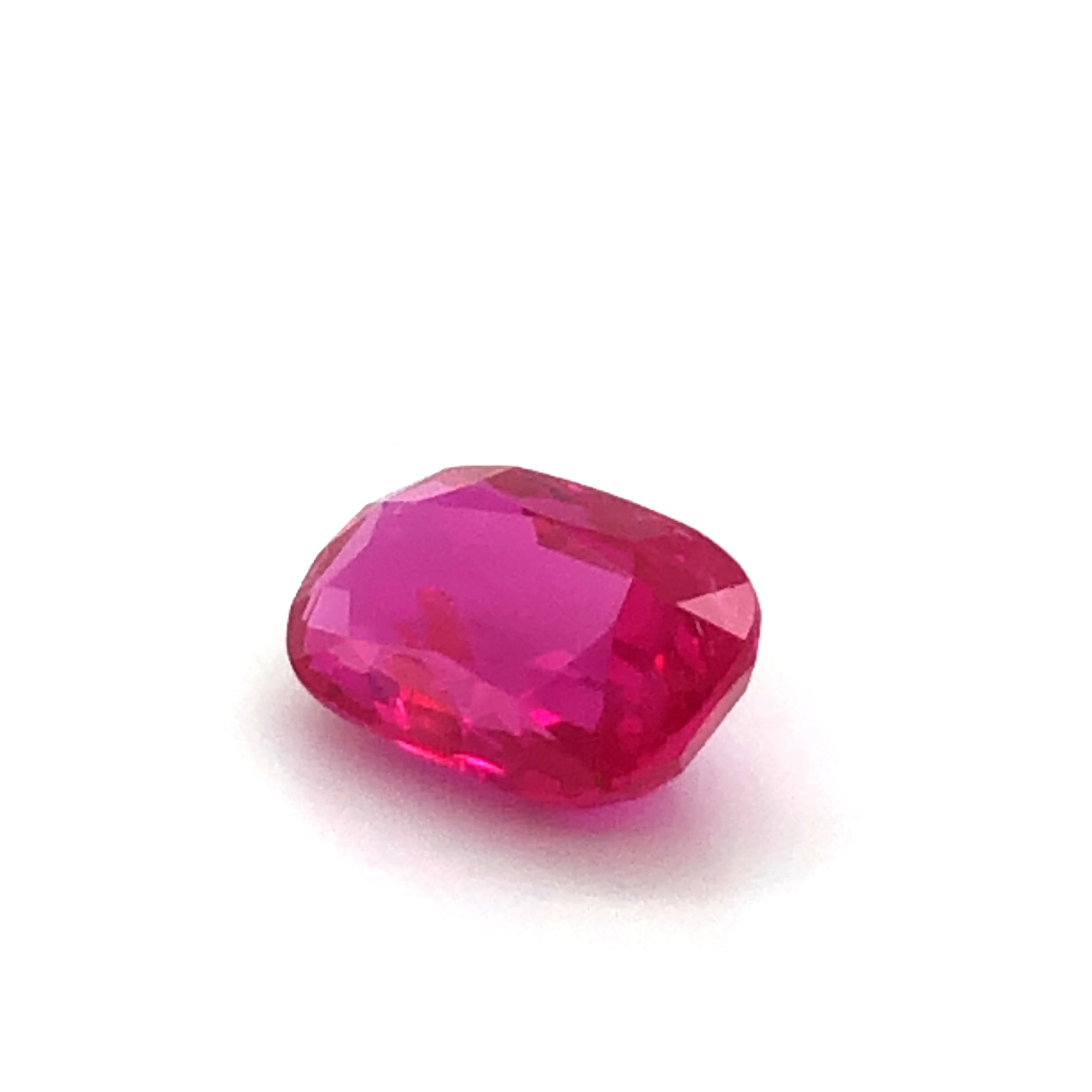 Fine Vietnamese ruby of 4.24 ct. Elegant longish cushion-shape measuring 11.55 x 7.20 x 4.85 mm.

Very fine crystalline material with a vibrant pink-red colour. That’s what we call a happy stone!

Ruby is accompanied by Gübelin Gemmological Report