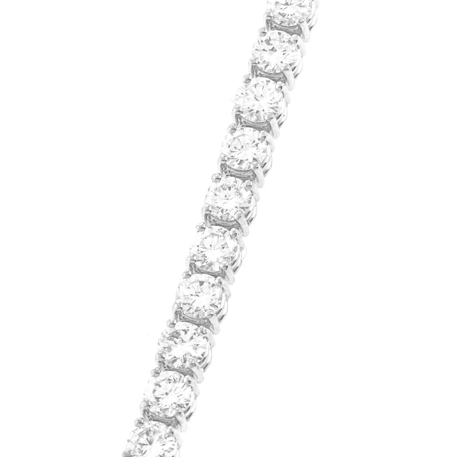 Gubelin Diamond-Set Gold Line Bracelet 2