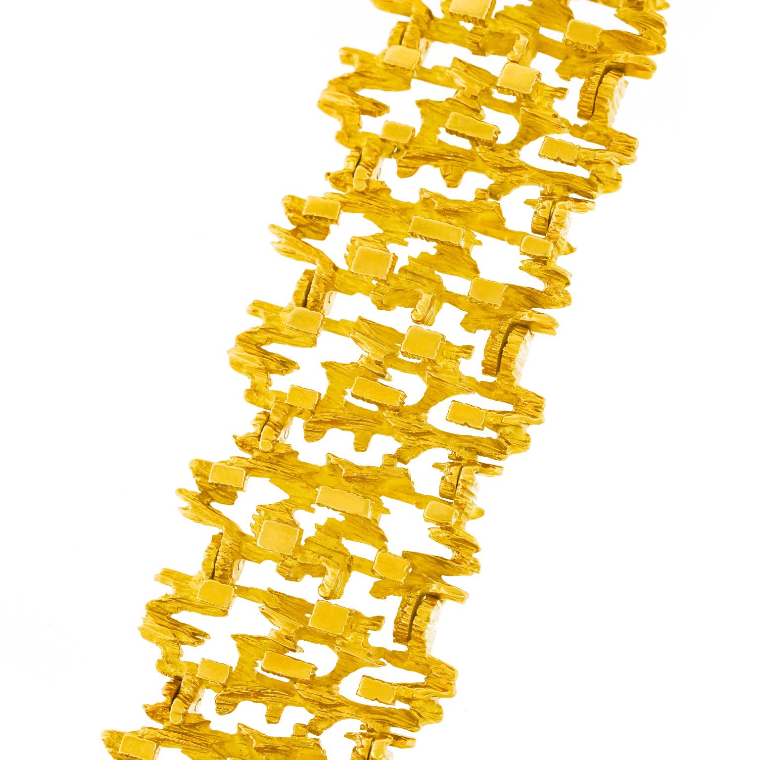 Gubelin Modernist Gold Bracelet 3