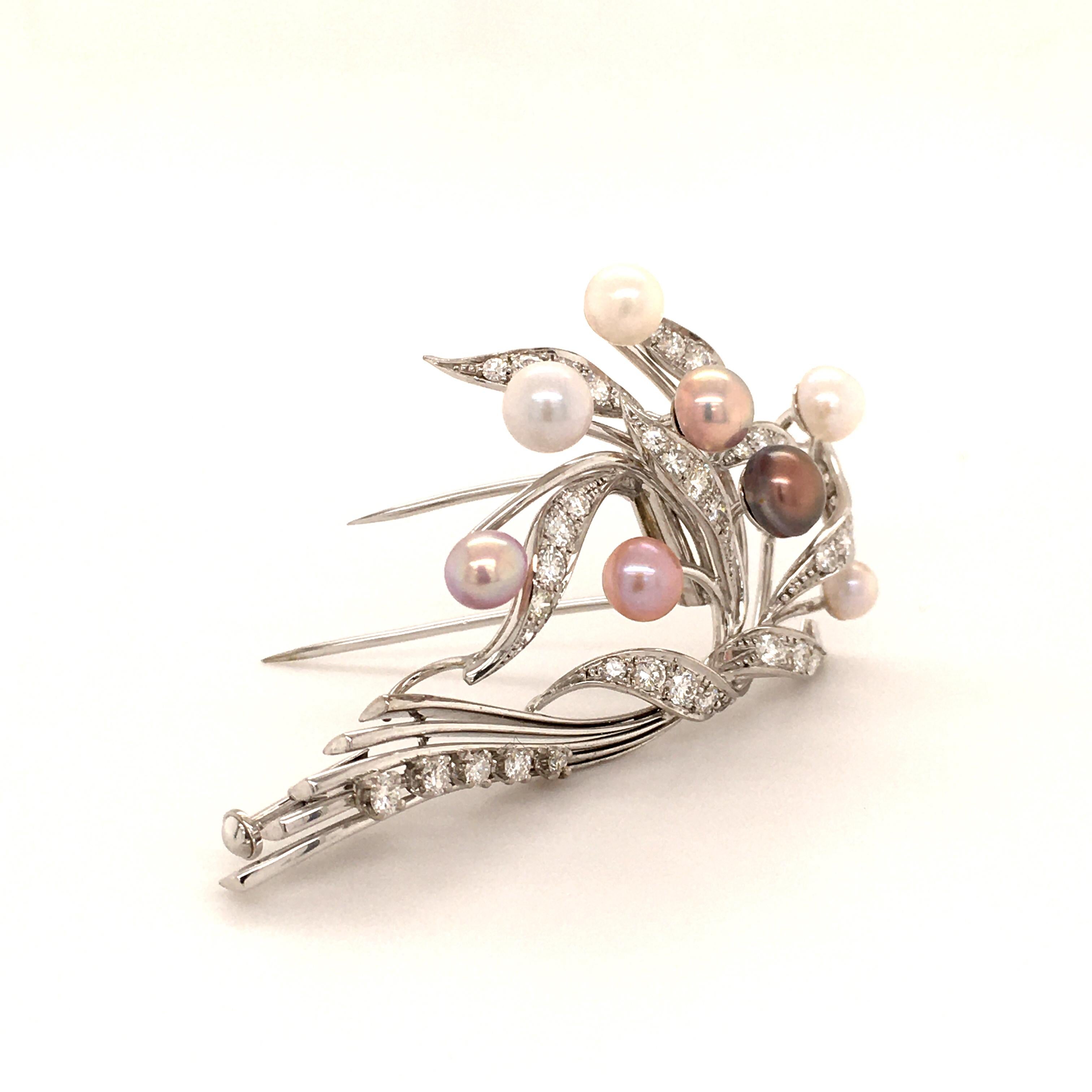 Round Cut Gubelin Natural Pearls and Diamonds Brooch in 18 Karat White Gold