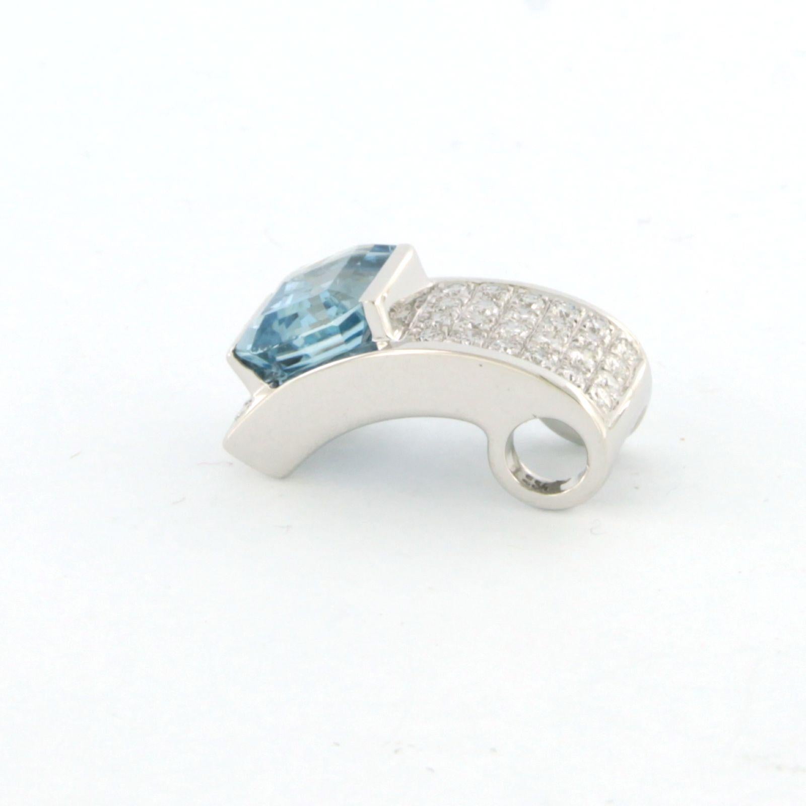 Women's GUBELIN - Pendant set with blue topaz and diamonds 18k white gold For Sale