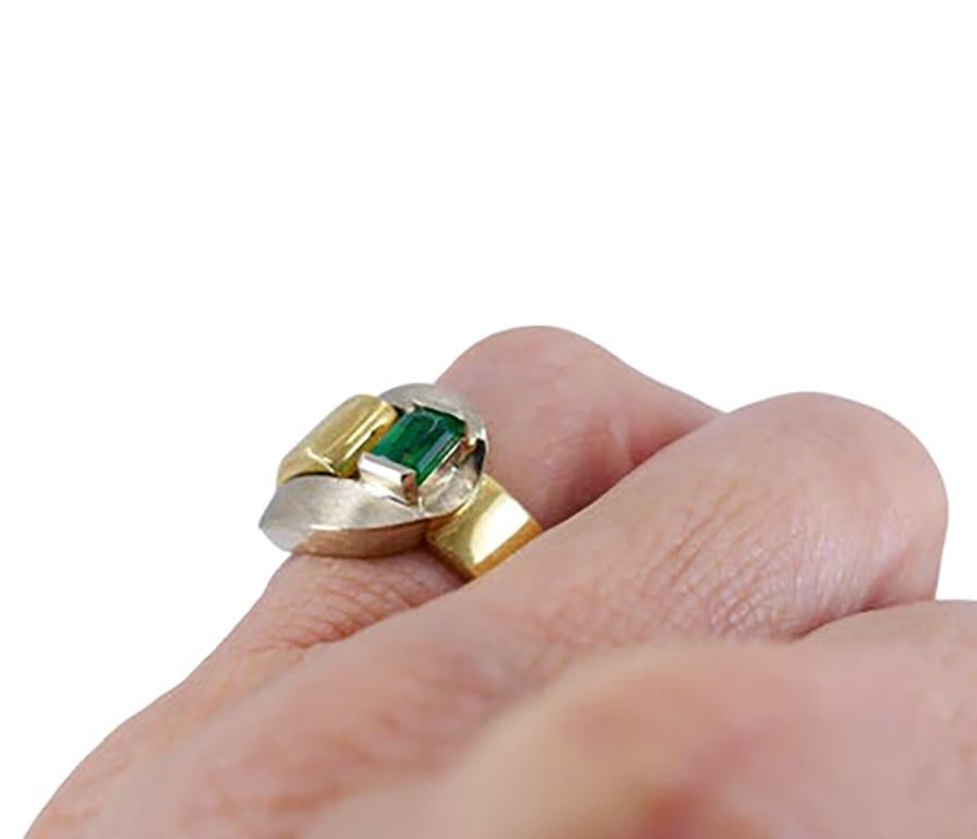 Emerald Cut Gubelin Retro Gold Ring Buckle Design 18k Emerald Estate Jewelry For Sale