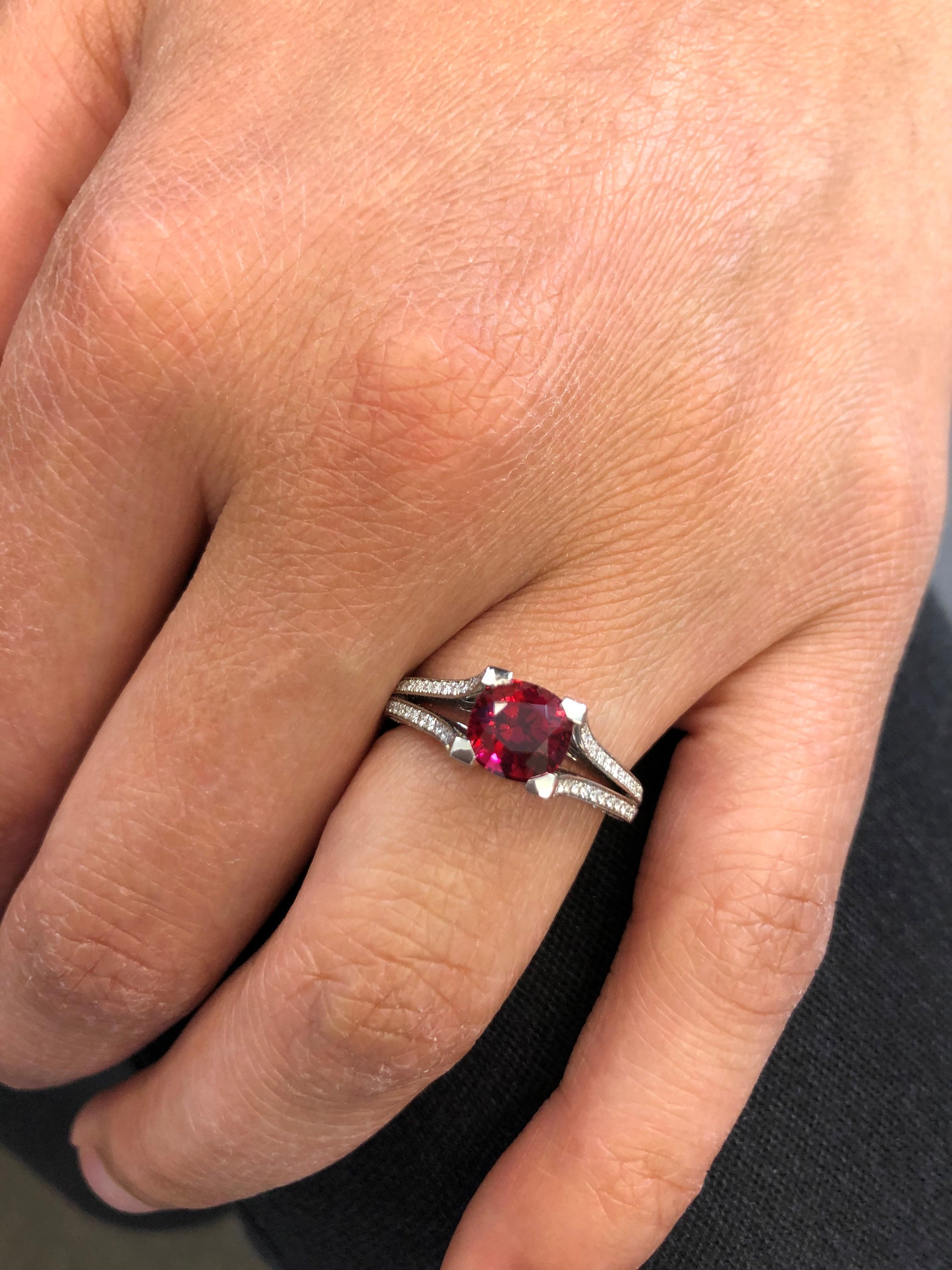 Gubelin Ring Set with Glowing Red Spinel and Diamonds in 18k White Gold 4