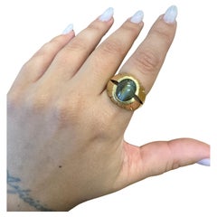 GUBELIN Swiss 18k Yellow Gold & Cat's Eye Chrysoberyl Cocktail Ring 1970s