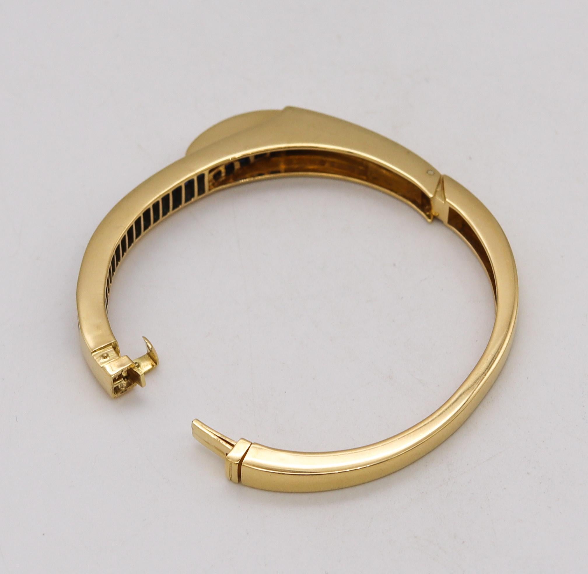 Gubelin Swiss 1970 Geometric Modernist Bracelet in 18Kt Gold 8.71 Cts Gemstones In Excellent Condition In Miami, FL