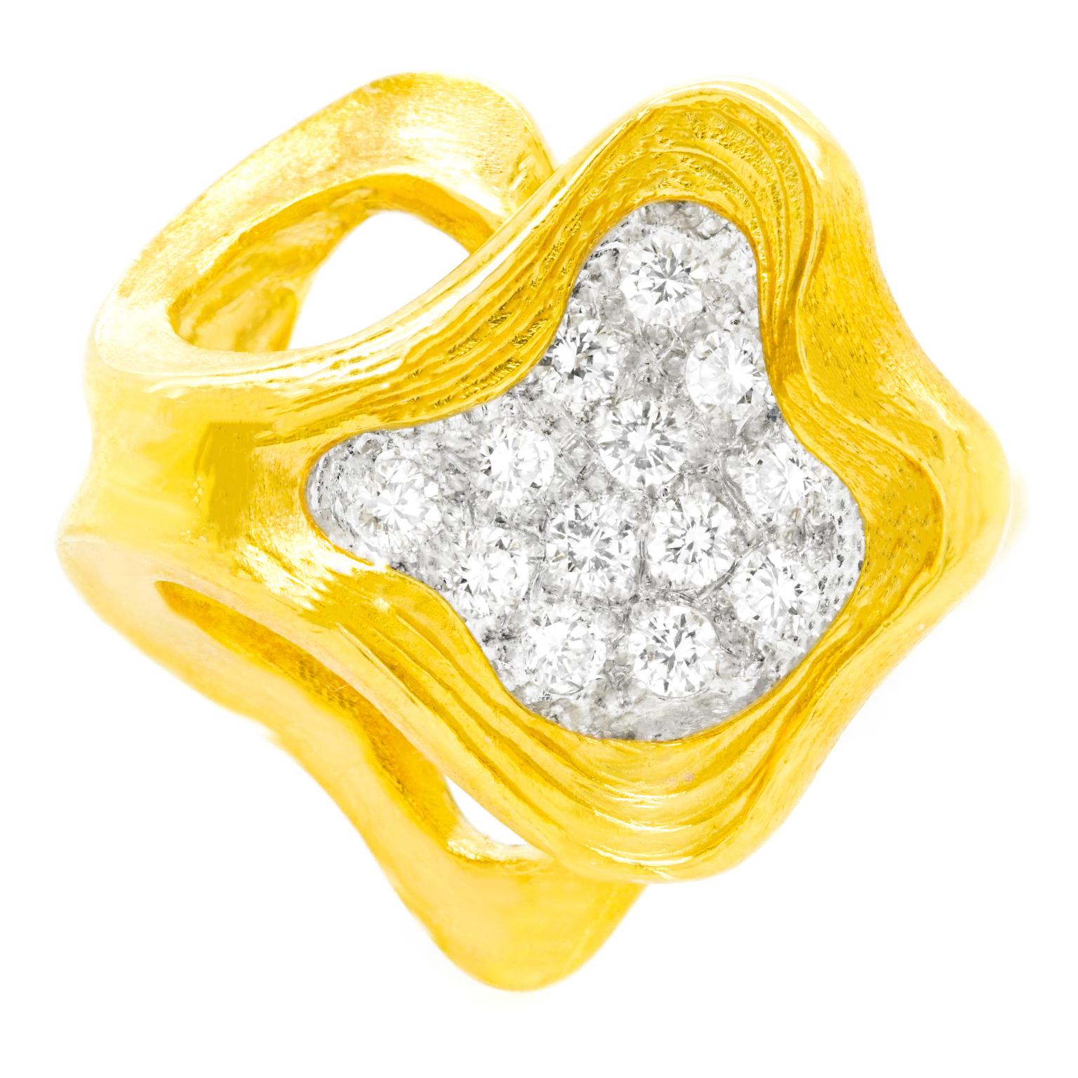 Gubelin Swiss Modern Diamond-Set Gold Ring 5