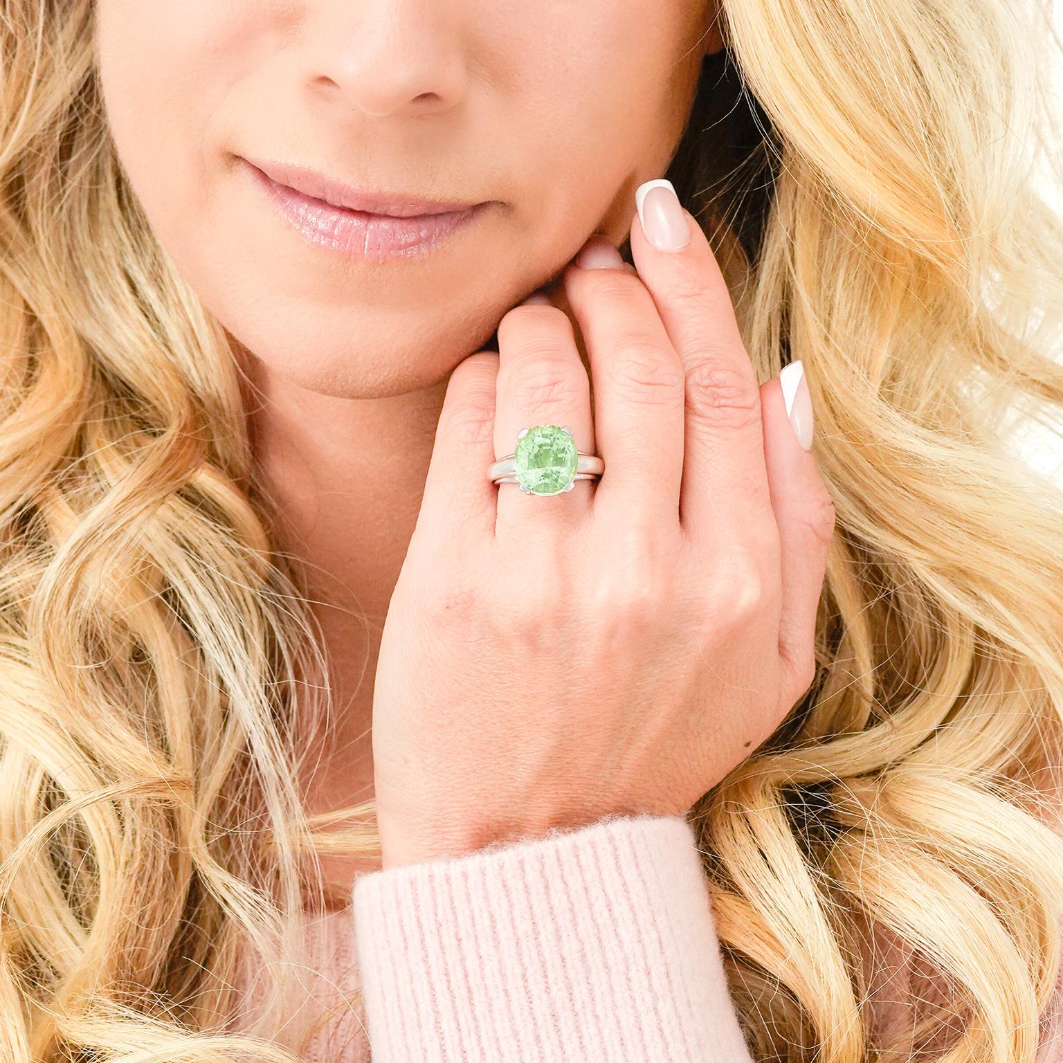 Gubelin Tourmaline Ring In Excellent Condition For Sale In Litchfield, CT