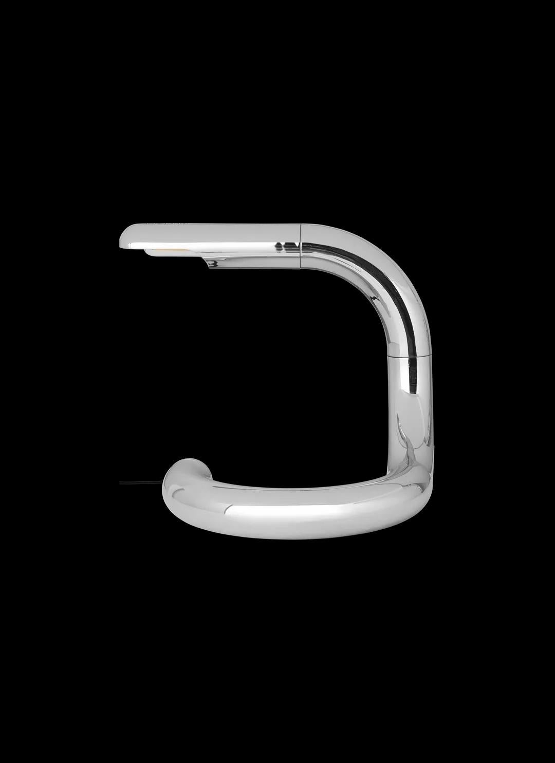 Chrome Lampe à poser Gubi Aspide de Gianfranco Frattini en vente