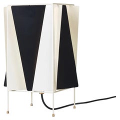 Gubi B-4 Table Lamp in Black & White by Greta M. Grossman