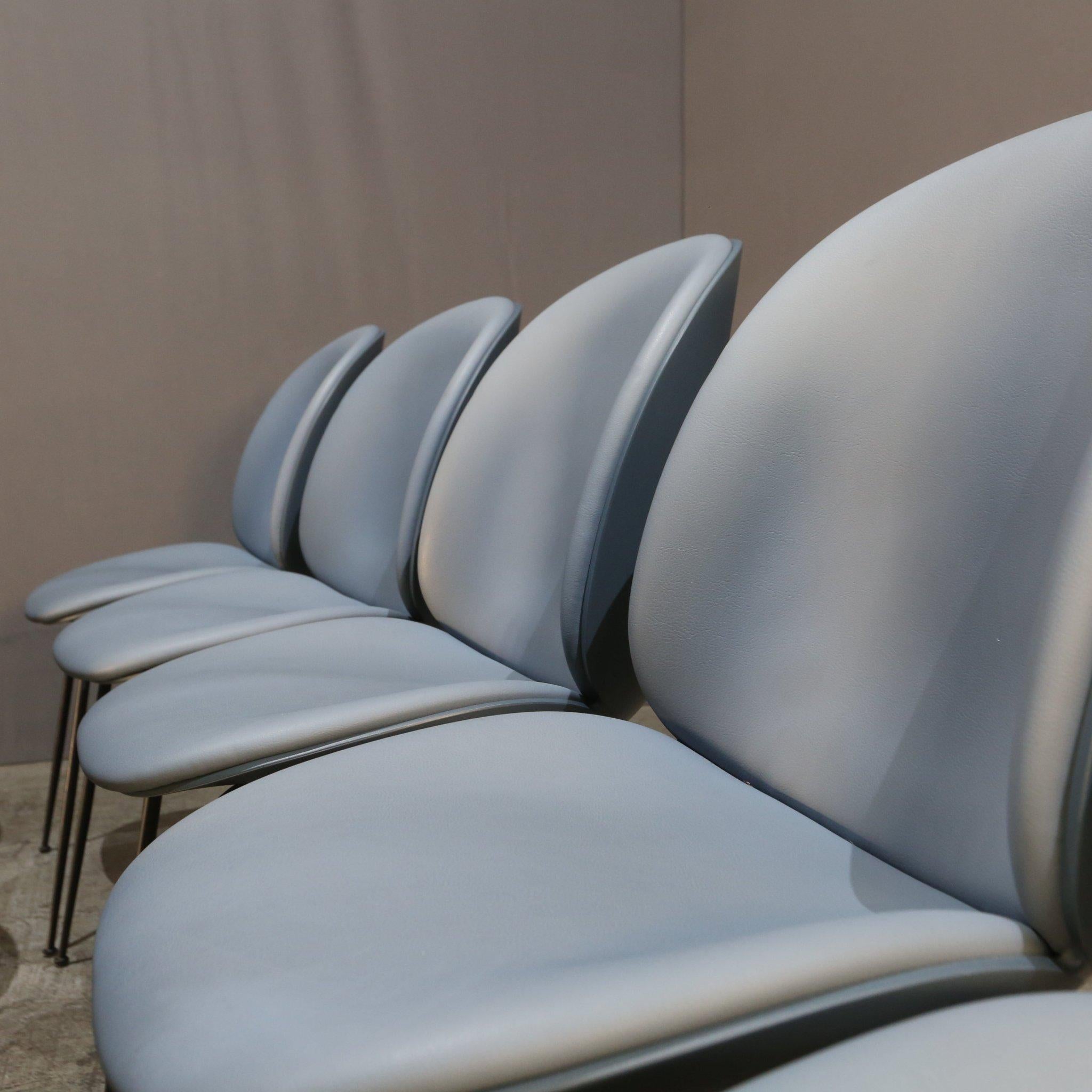 Gubi Beetle Dining Chair by GamFratsei, Set of Six Bon état - En vente à Basildon, London