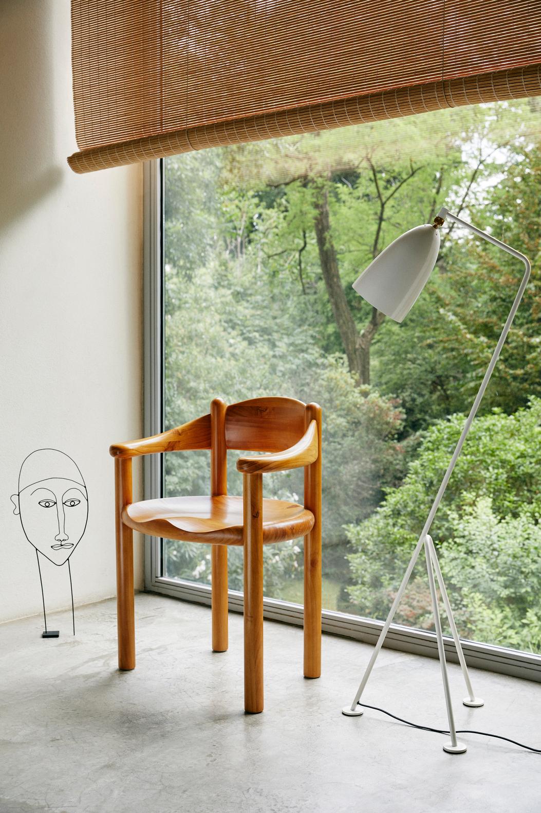 GUBI Daumiller Dining Armchair Golden Pine by Rainer Daumiller For Sale 5