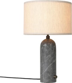 Lampada da tavolo Gubi Gravity Paralume in tela di marmo grigio 49 cm by Space Copenhagen