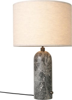 Lampada da tavolo Gubi Gravity Paralume in tela di marmo grigio 65 cm by Space Copenhagen