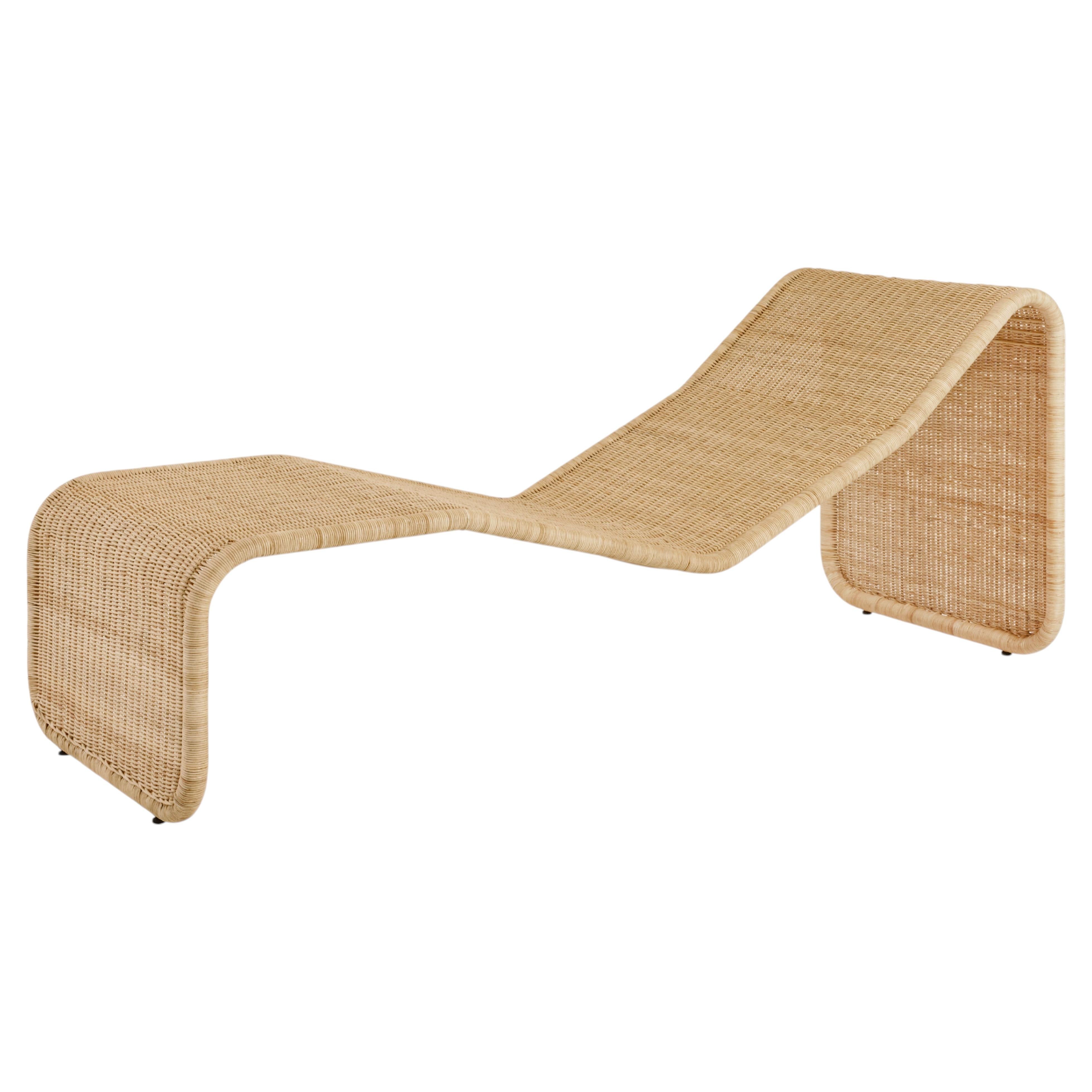 Gubi P3S Chaise Longue in Rattan by Tito Agnoli For Sale