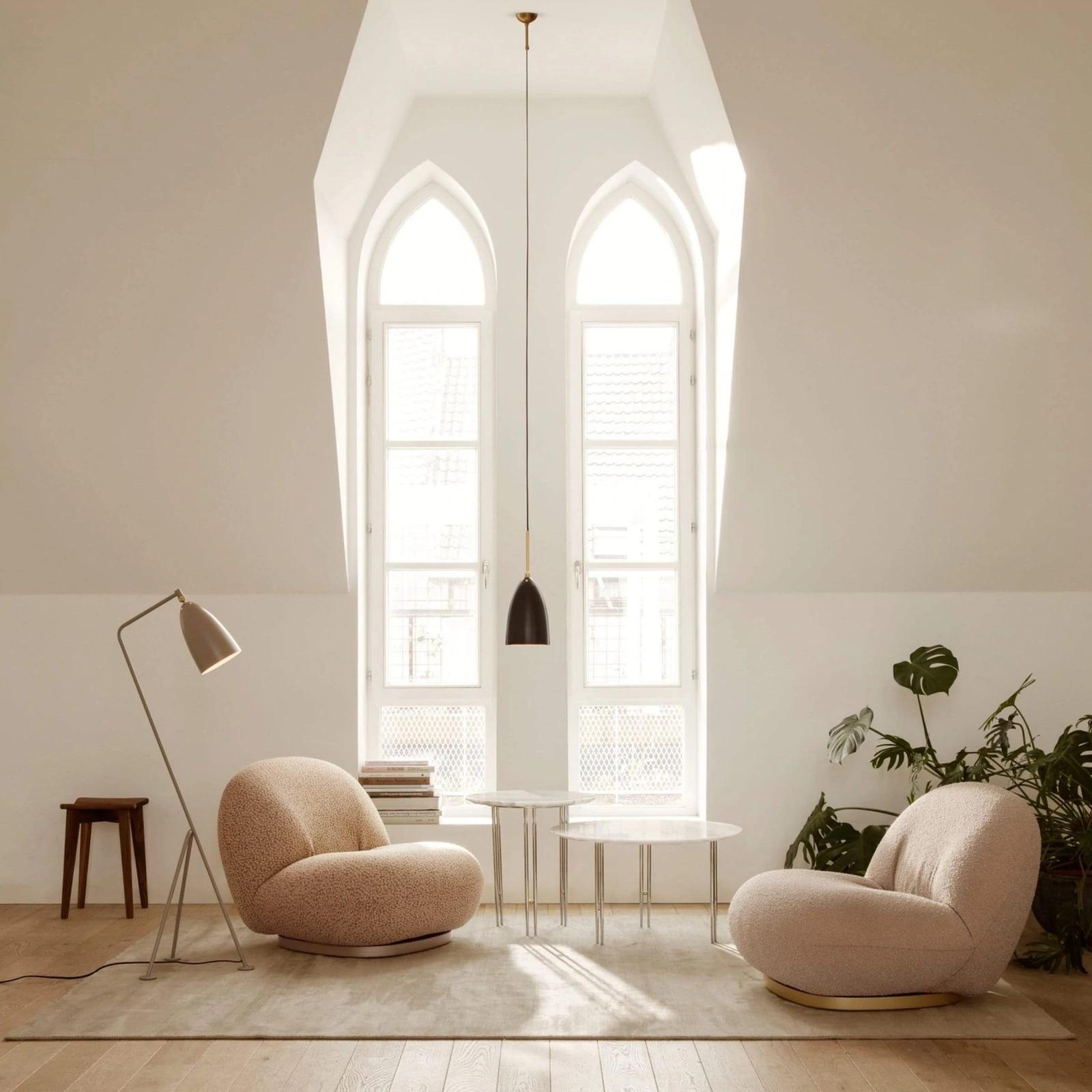Silla giratoria Gubi Pacha Lounge Diseñada por Pierre Paulin en Nuevo estado para la venta en New York, NY