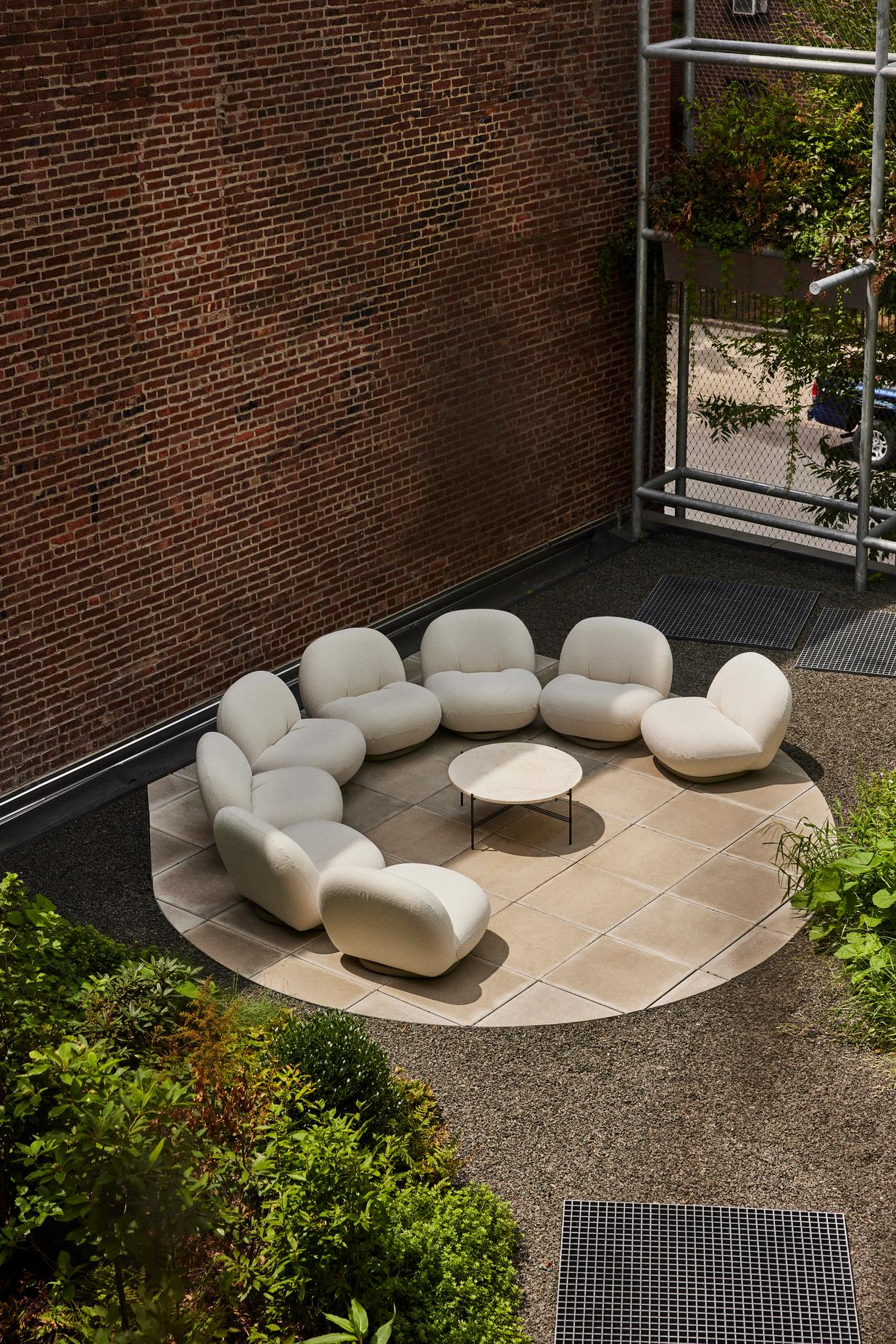 Fauteuil d'extérieur Pacha Libera 02 à base pivotante gris mousse de Pierre Paulin en vente 7