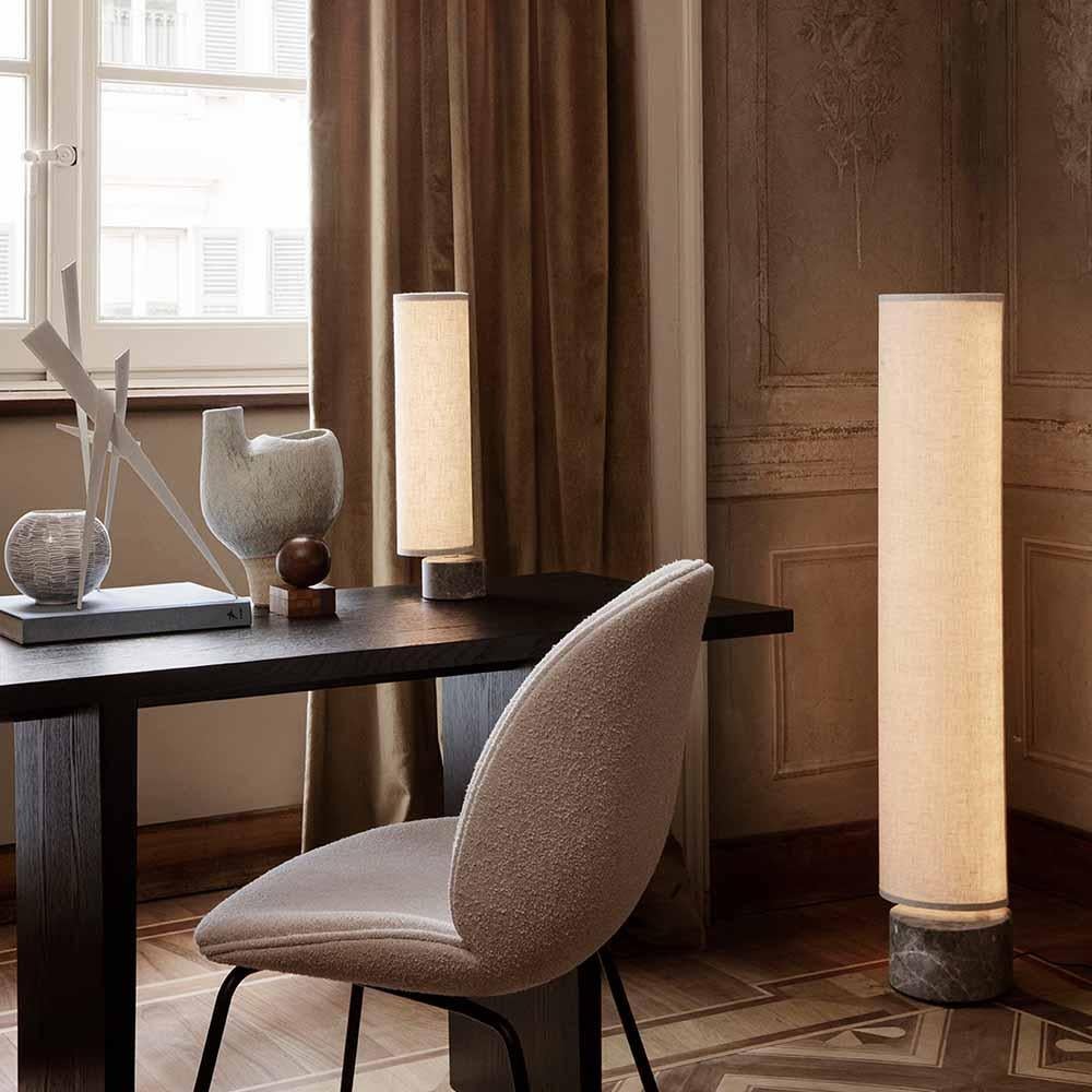 Lámpara de pie GUBI Unbound Pantalla Blanca by Space Copenhagen Siglo XXI y contemporáneo en venta