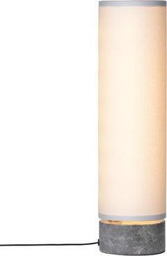 GUBI Unbound Tischleuchte Weißer Schirm von Space Copenhagen