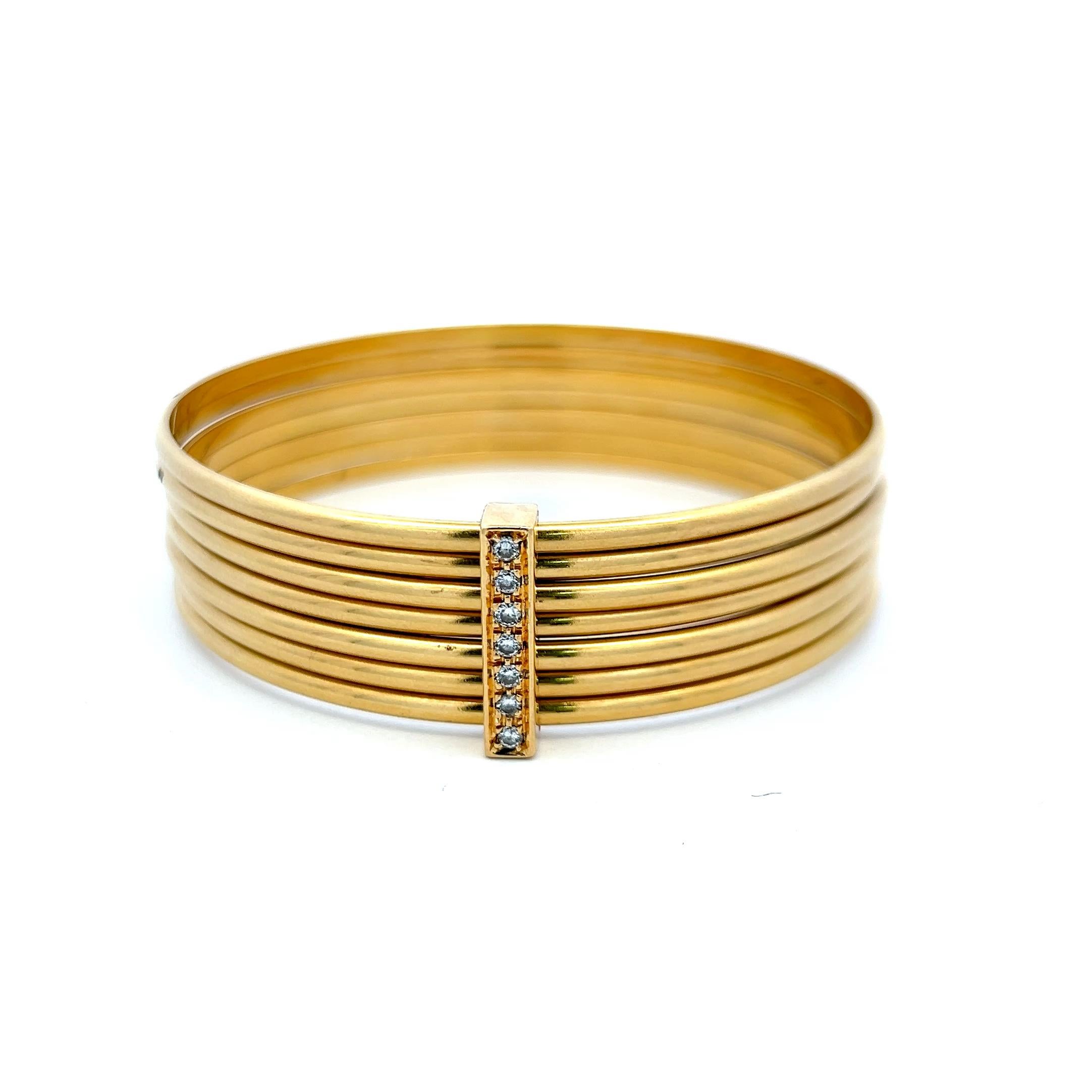 Gucci - Bracelet en or jaune 18 carats avec diamants ronds et brillants de 0,35 carat Pour femmes en vente