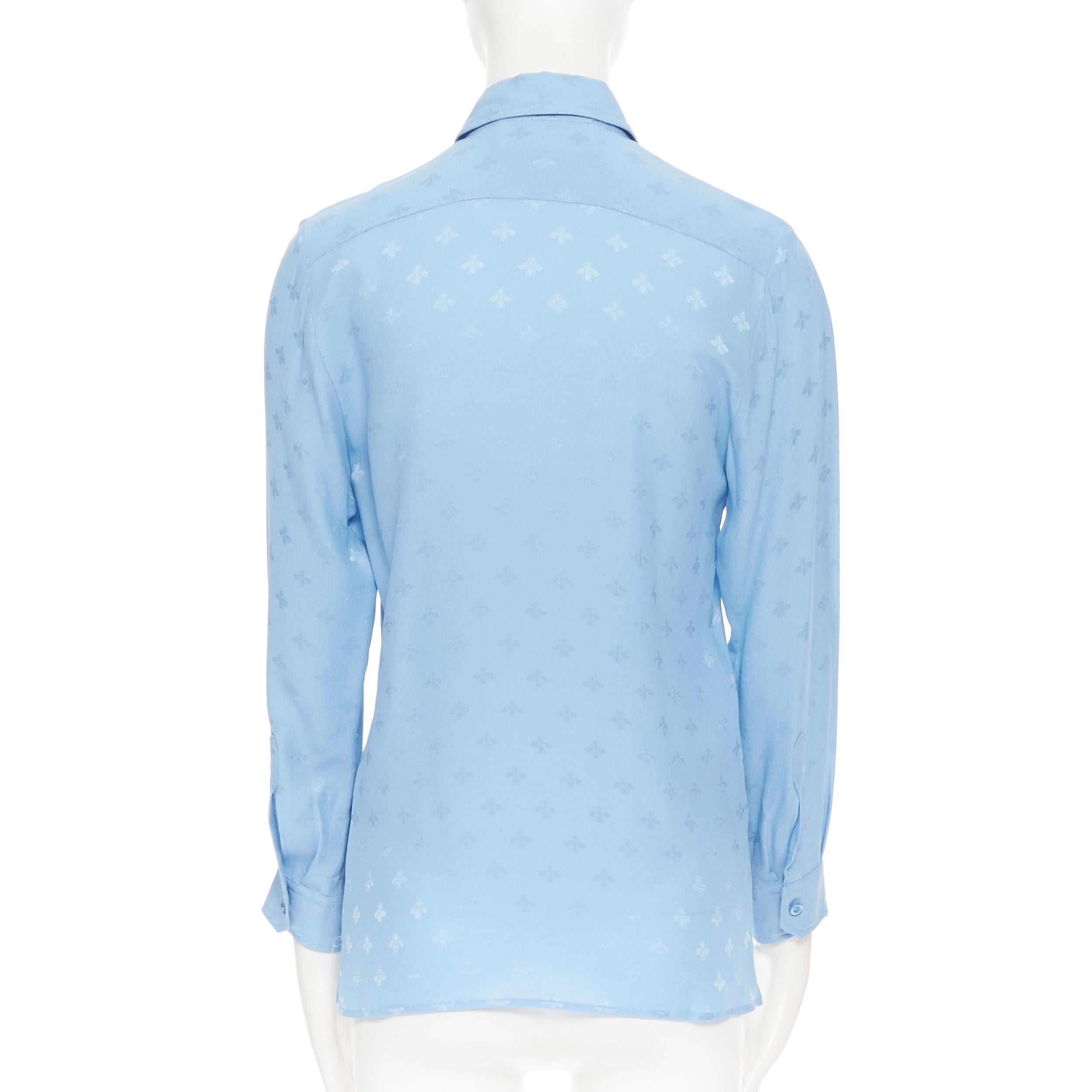 GUCCI 100% Cambridge silk sky blue bee jacquard club collar shirt IT38 XS In Excellent Condition In Hong Kong, NT