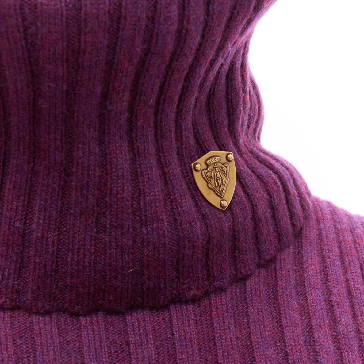 GUCCI 100% cashmere purple gold shield charm turtleneck vest tunic sweater IT38 XS
Reference: GIYG/A00336
Brand: Gucci
Material: Cashmere
Color: Purple
Pattern: Solid
Closure: Pull On
Extra Details: GUCCI gold shield logo on neck.
Made in: