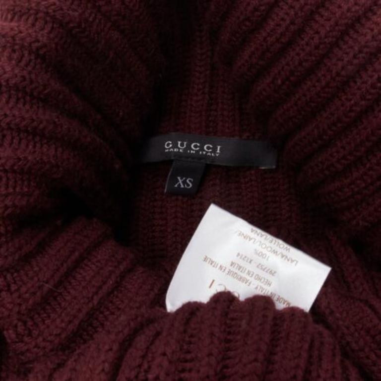 GUCCI 100% laine bordeaux Brown pull à col roulé à manches tombantes IT38 XS en vente 3