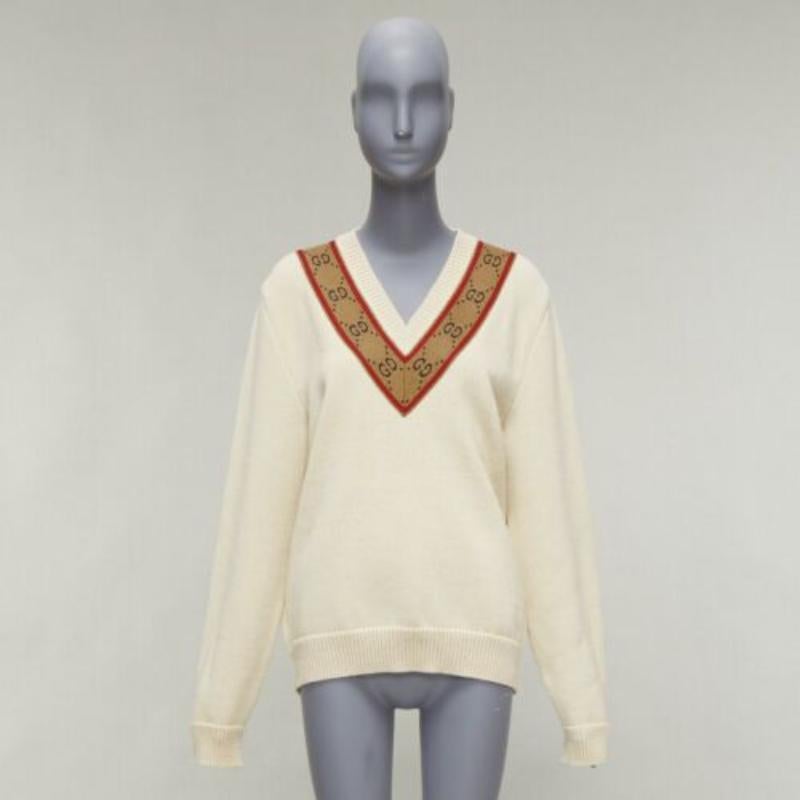 GUCCI 100% laine crème Pull Vintage GG monogramme col V Varsity S en vente 4