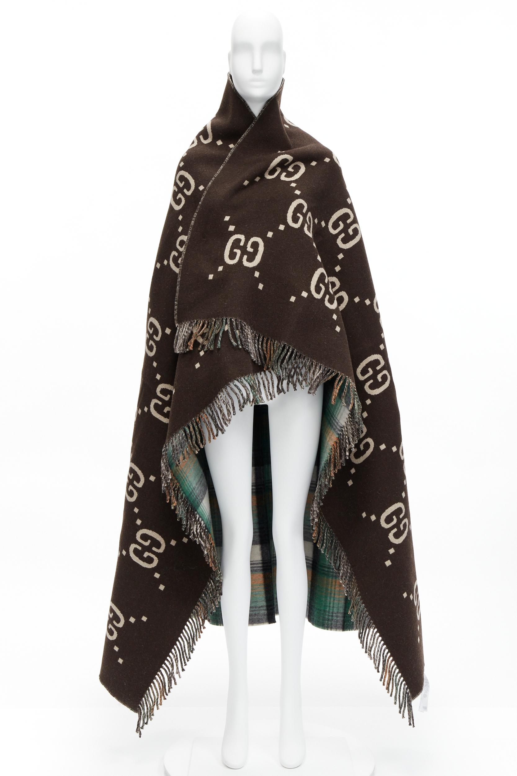 GUCCI 100% wool green red plaid tartan brown GG monogram blanket scarf For Sale 6
