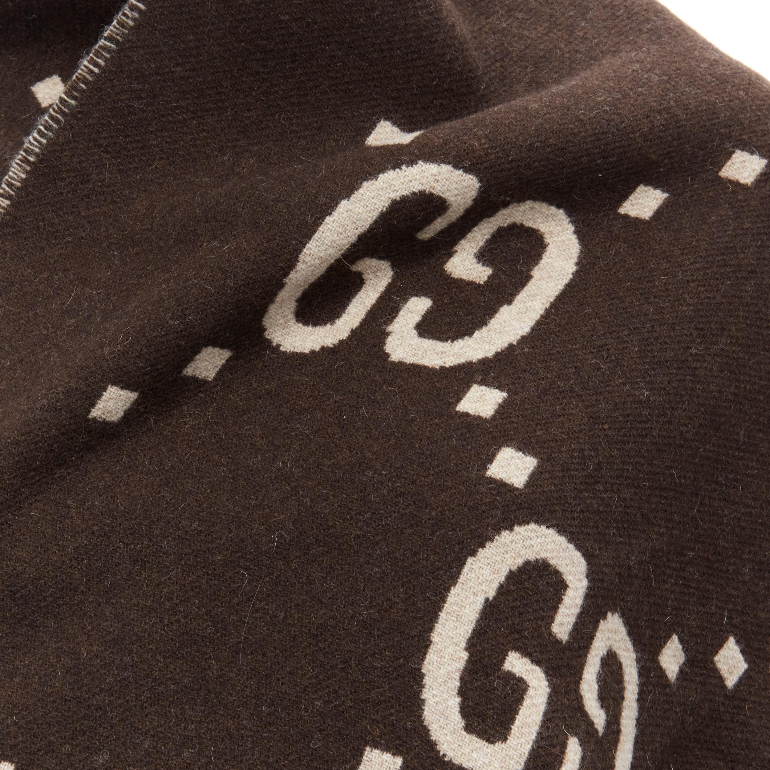 GUCCI 100% wool green red plaid tartan brown GG monogram blanket scarf For Sale 1