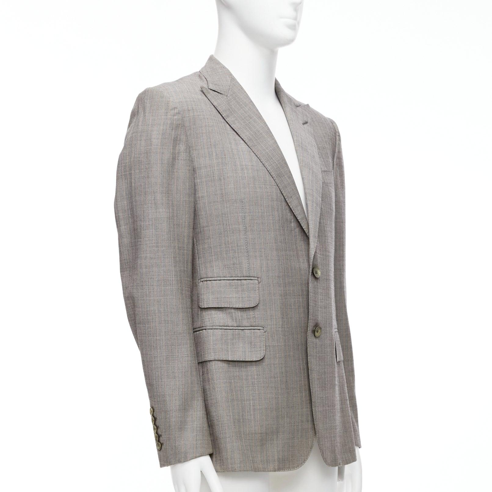 GUCCI 100% wool grey red checkered pocketed boxy long sleeve blazer IT50 L In Excellent Condition For Sale In Hong Kong, NT