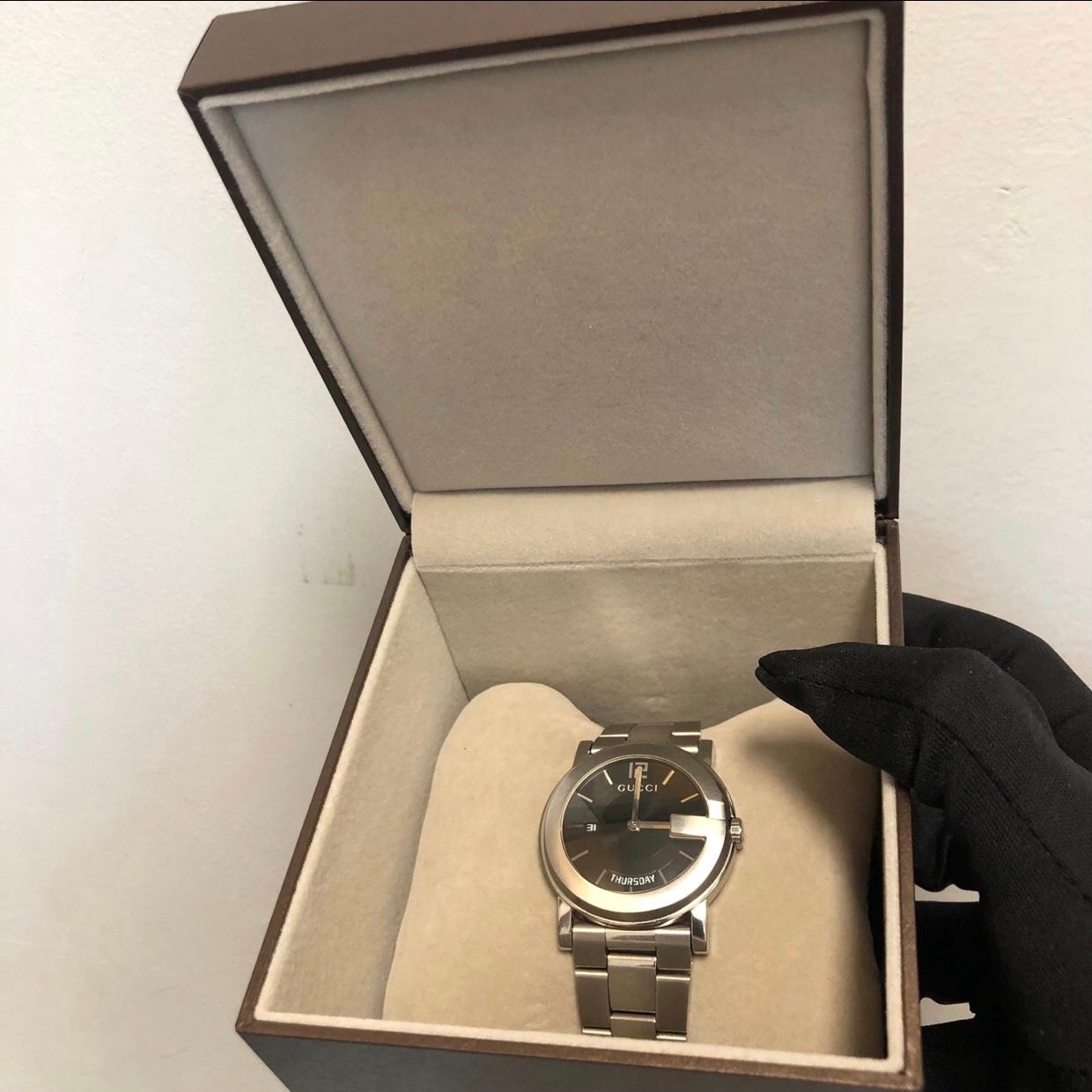 Gucci 101M Men's Watch Day Date Black Face For Sale 3
