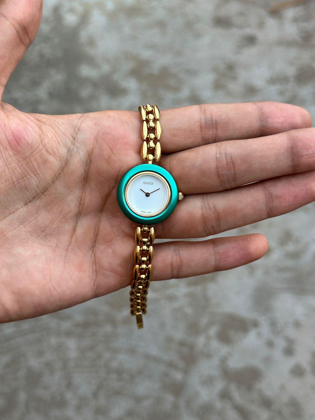 gucci watch 11/12.2 price