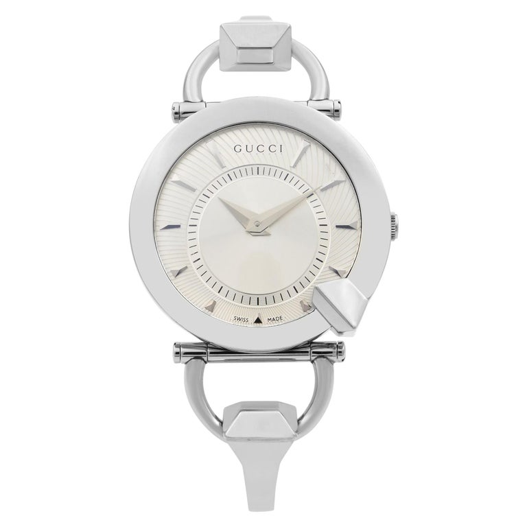 pie Spild Stor Gucci 122.5 Chiodo Stainless Steel Silver Dial Quartz Womens Watch YA122508  at 1stDibs | gucci 122.5