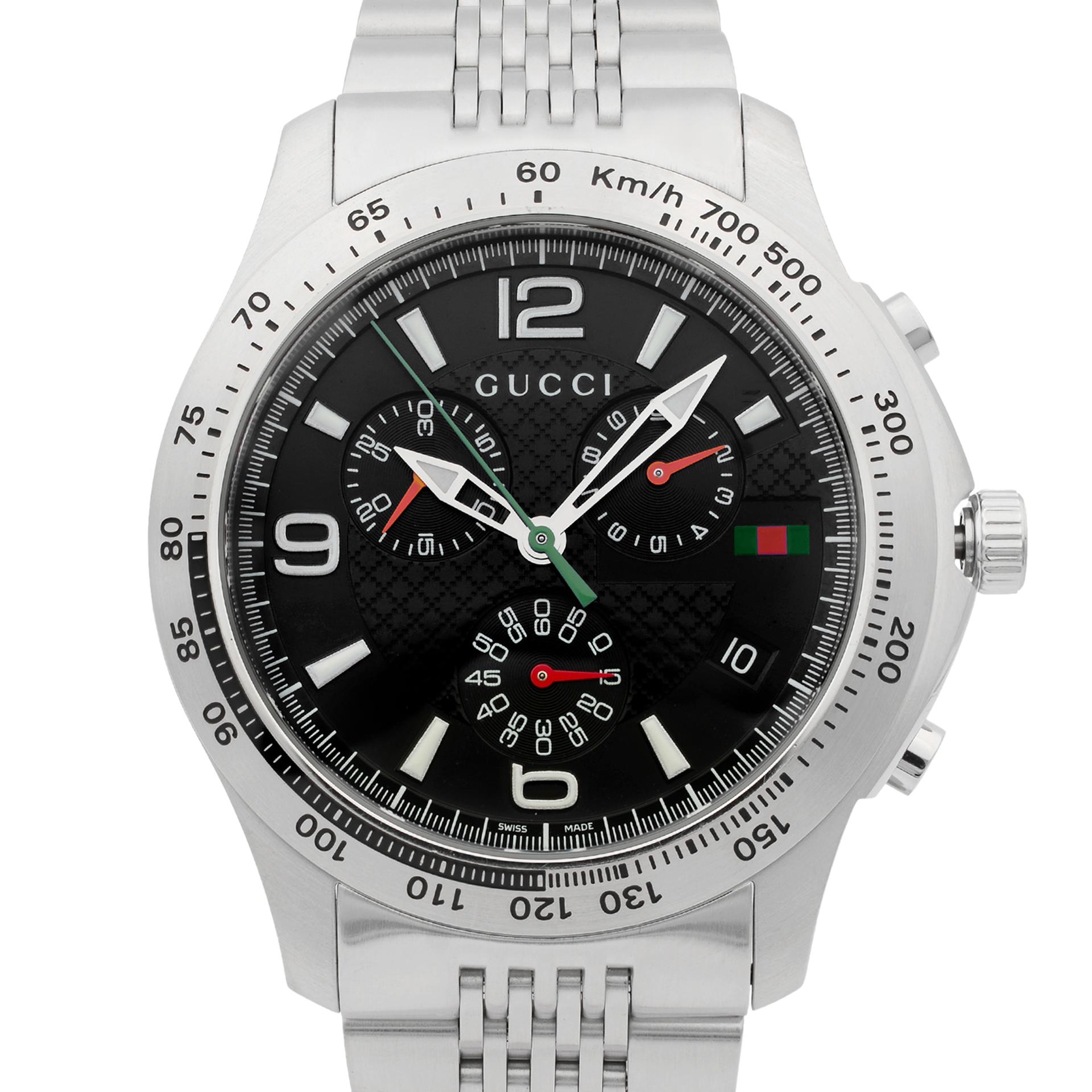 This pre-owned Gucci 126 YA126221  is a beautiful men's timepiece that is powered by quartz (battery) movement which is cased in a stainless steel case. It has a round shape face, chronograph, date indicator, small seconds subdial dial and has hand