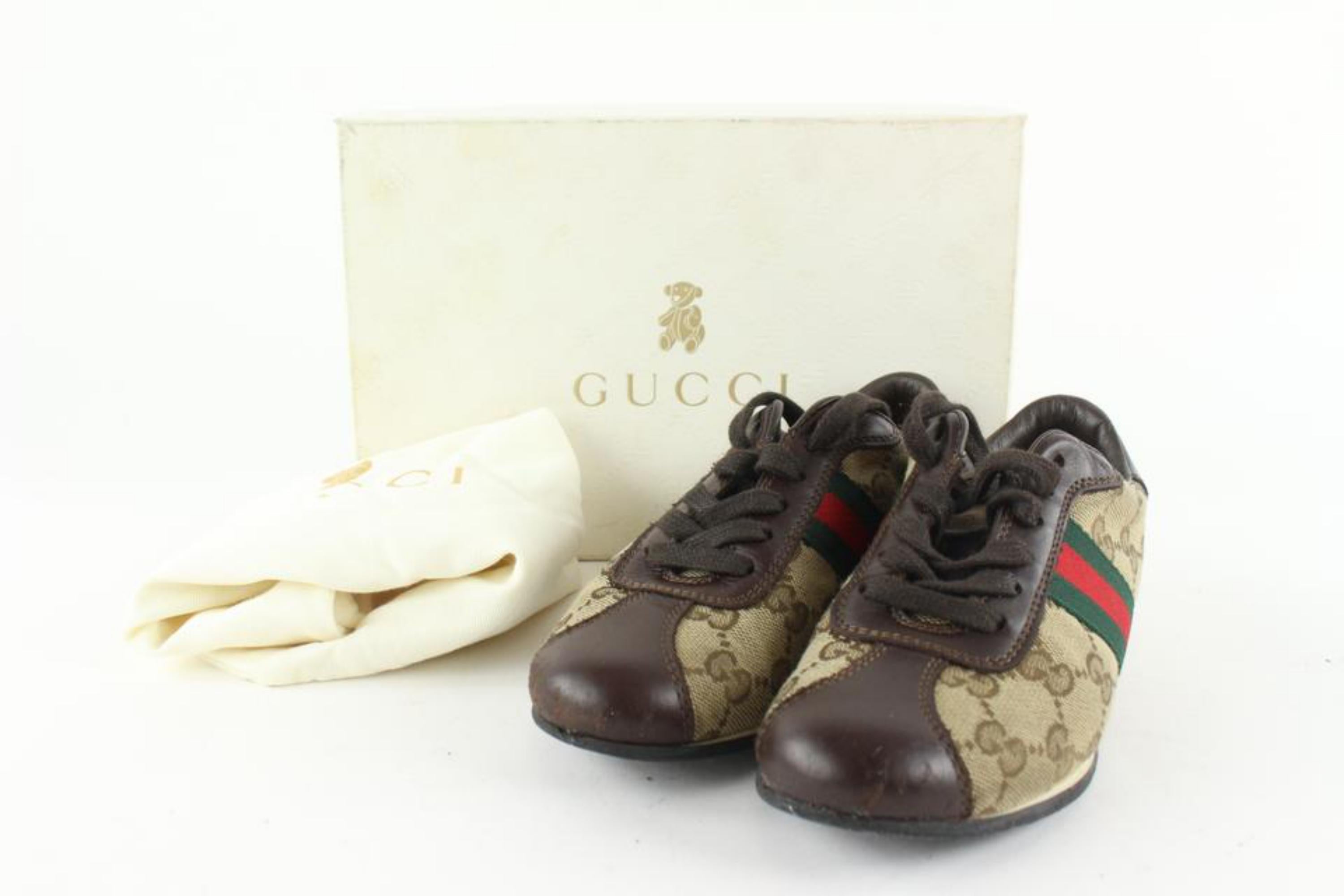 Gucci 1.5 US Kids Size Monogram GG Web Sneaker 322G1G
Date Code/Serial Number: 257826
Made In: Italy
Measurements: Length:  8.5