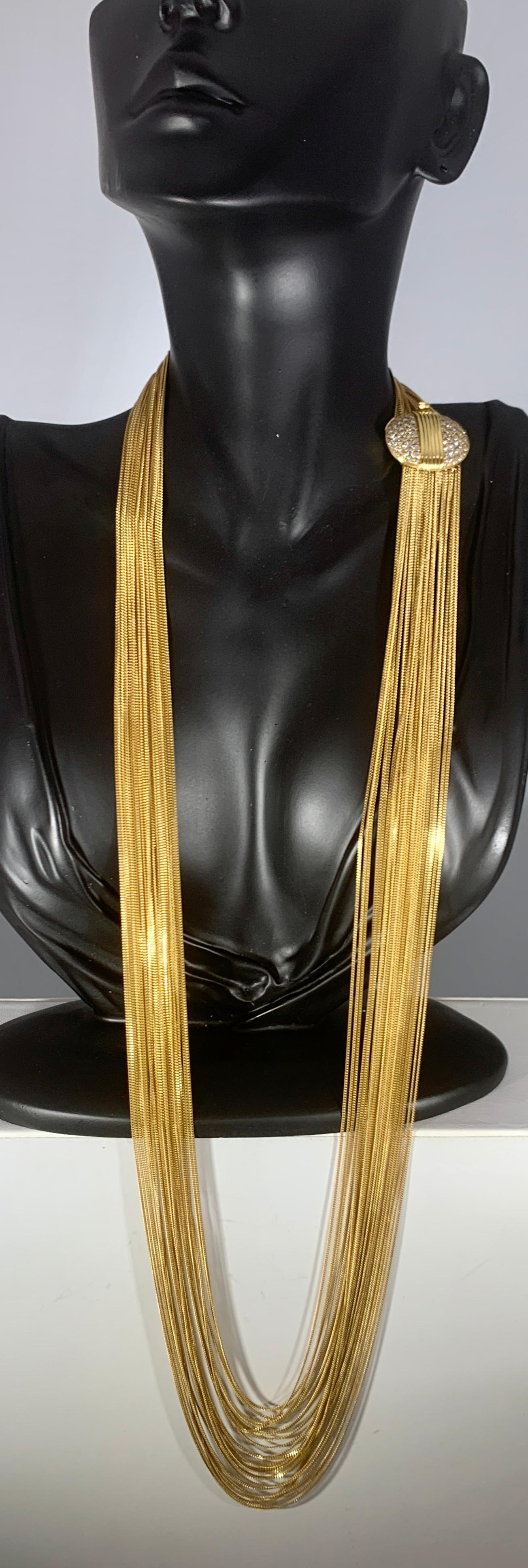 Gucci 18 Karat Gold Mehrstrangige lange Lariat-Halskette mit Diamantverschluss, antik im Angebot 8
