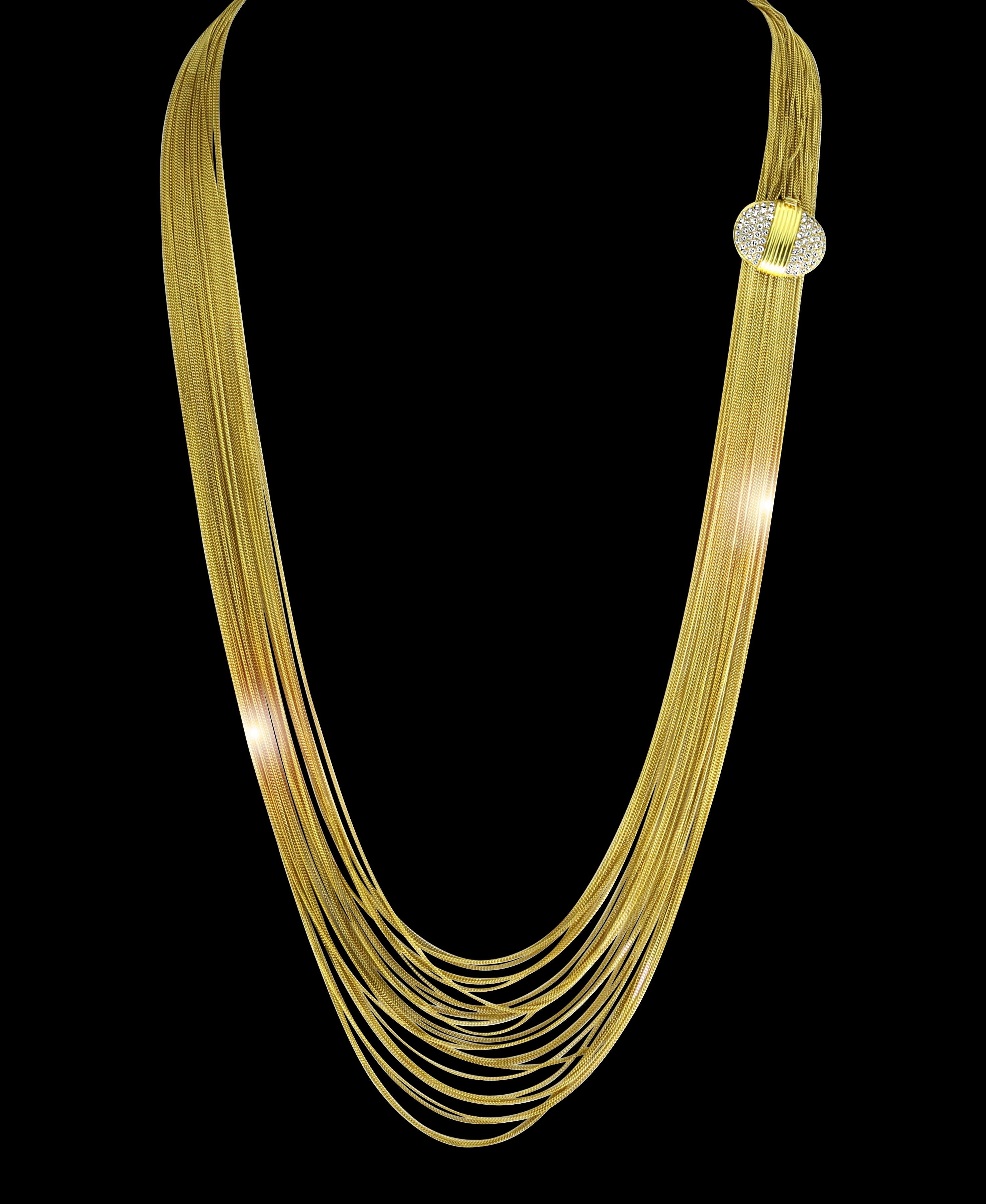 collier ancien en or jaune 18 carats 100 grammes de Gucci, longueur Opéra 
Lariat gradué avec 27 chaînes en or multibrins, toutes reliées par un fermoir plein de diamants.
Diamants : environ 3 ct, pureté VS et couleur G.
Très belle pièce de