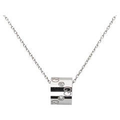 Gucci 18 Karat White Gold Diamond Icon Ring Pendant Necklace with Box