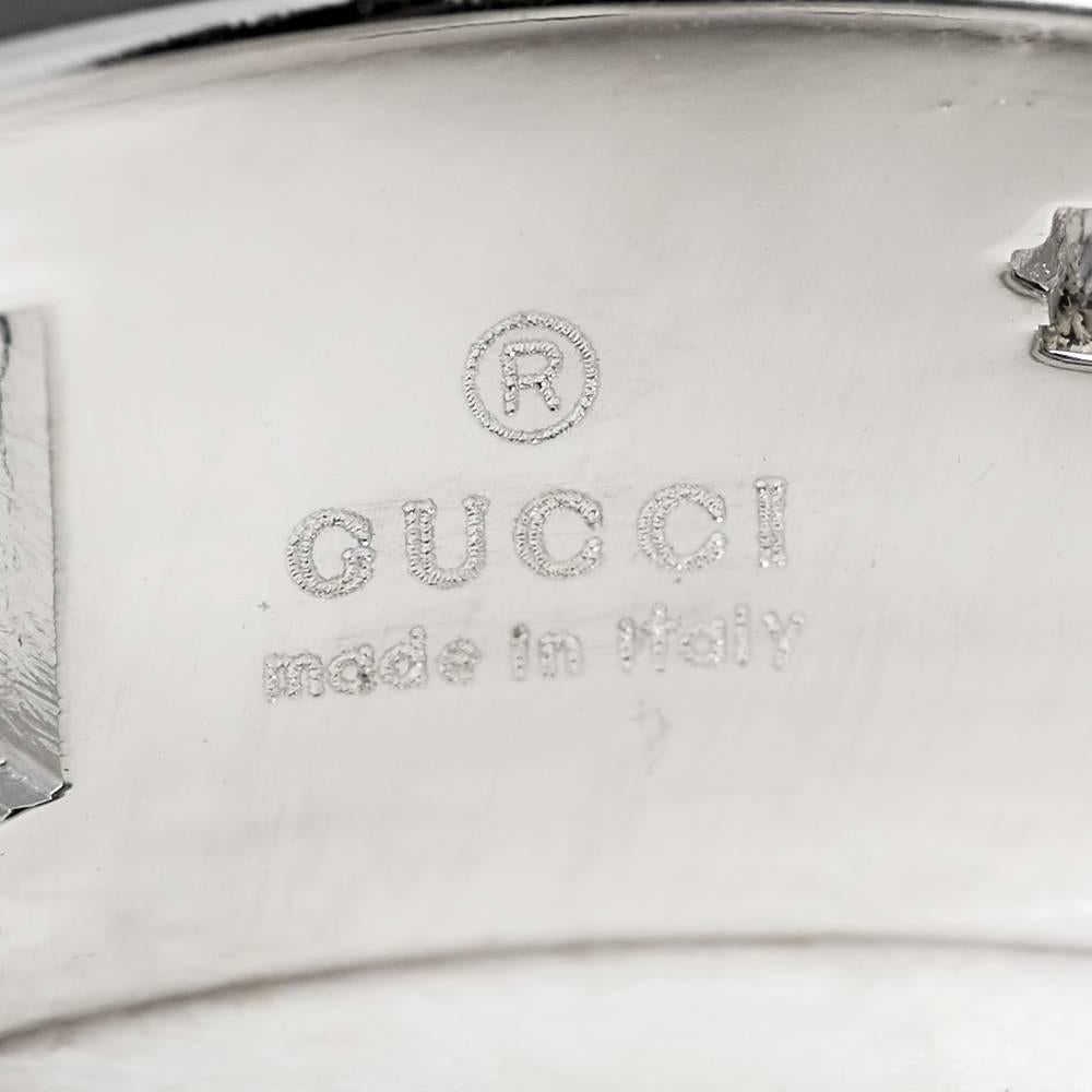 Gucci 18 Karat White Gold G Logo Men's Band Ring  In Excellent Condition In Bishop's Stortford, Hertfordshire