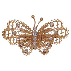 Gucci 18 Karat Yellow Gold Diamond Filigree Butterfly Bow Ring