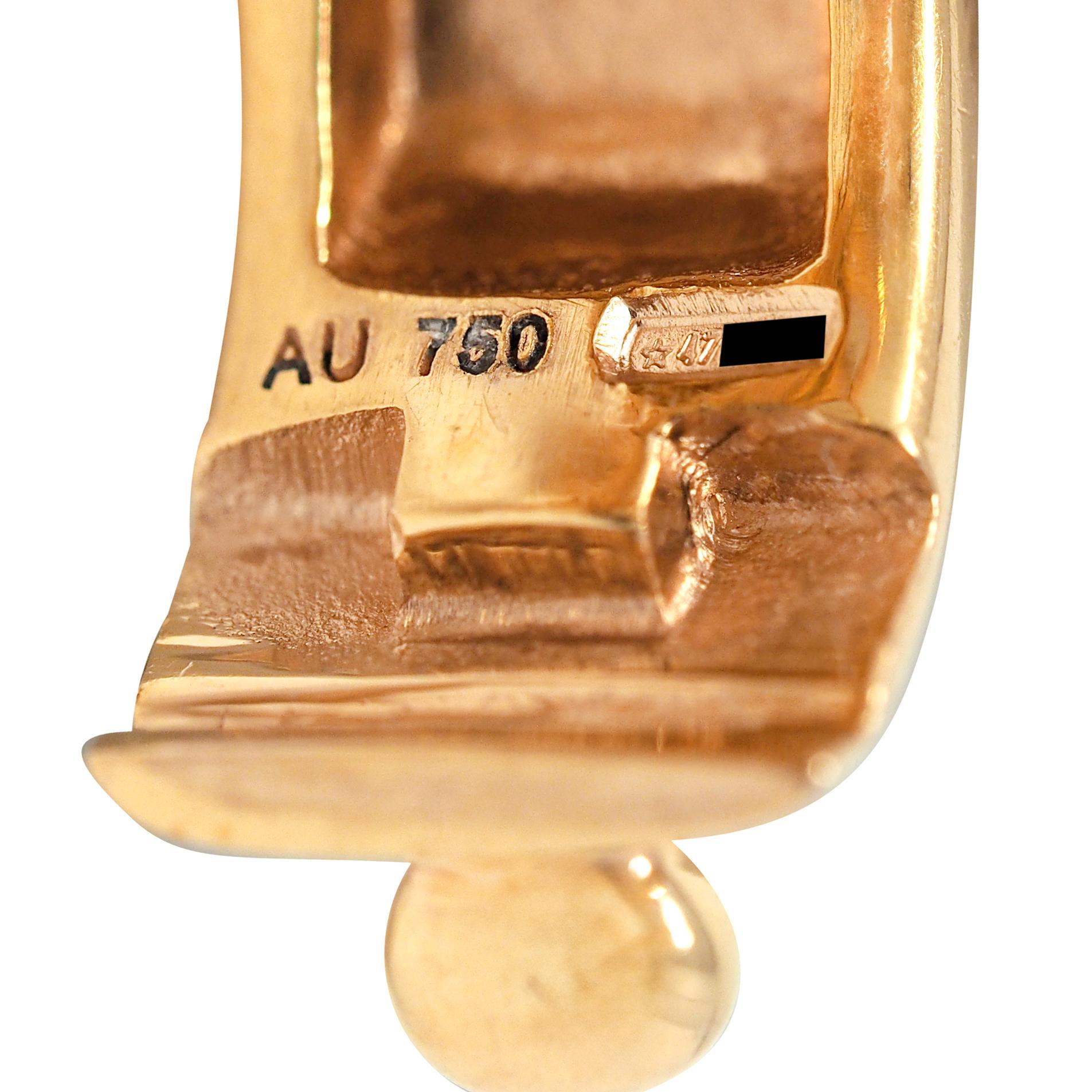 Gucci 18 Karat Yellow Gold Vintage Horsebit Link Bracelet For Sale 4