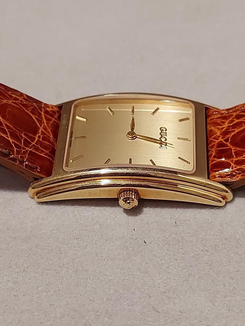 Contemporary Gucci 18ct Gold Watch