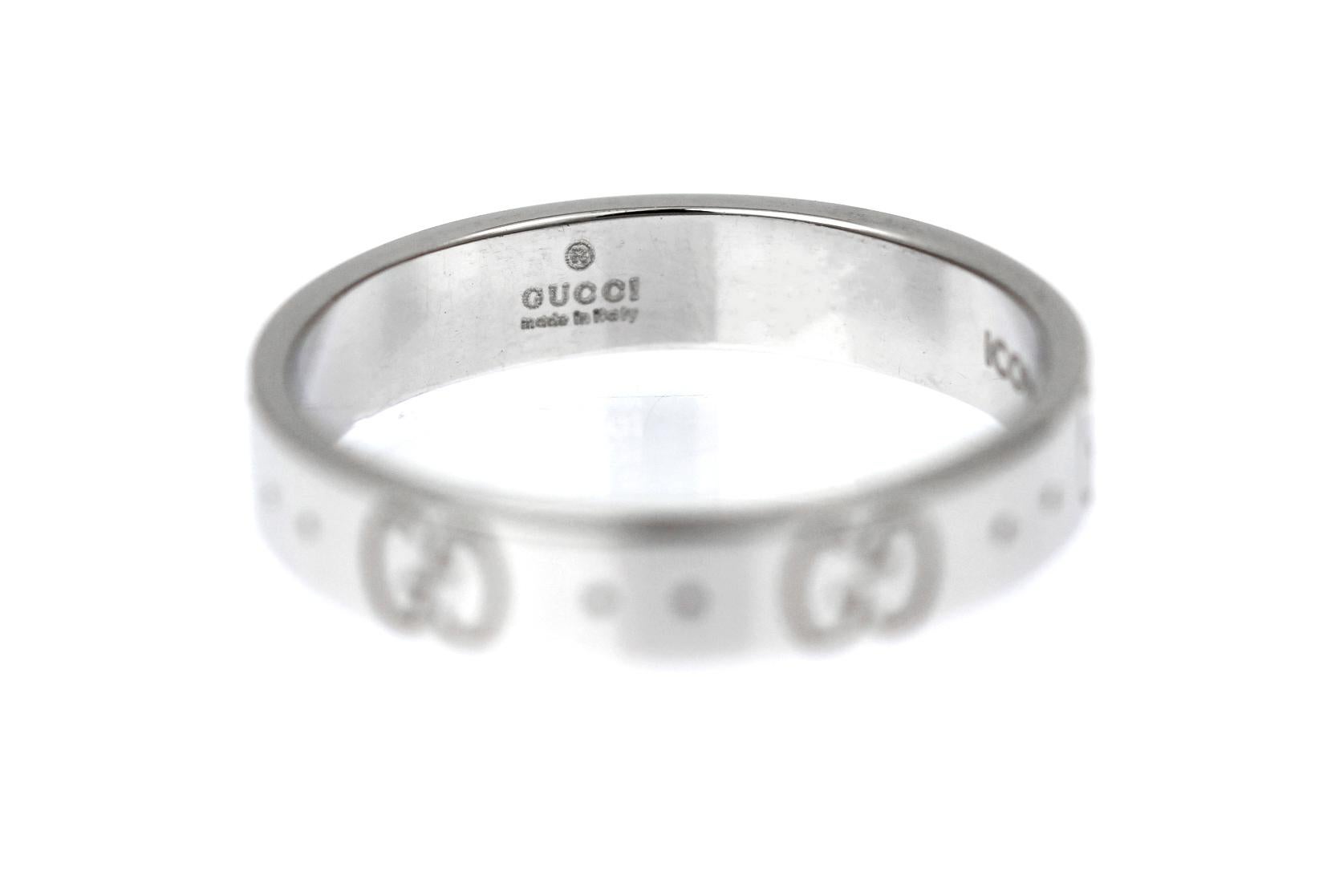 Women's Gucci 18ct white gold 'ICON' ring For Sale