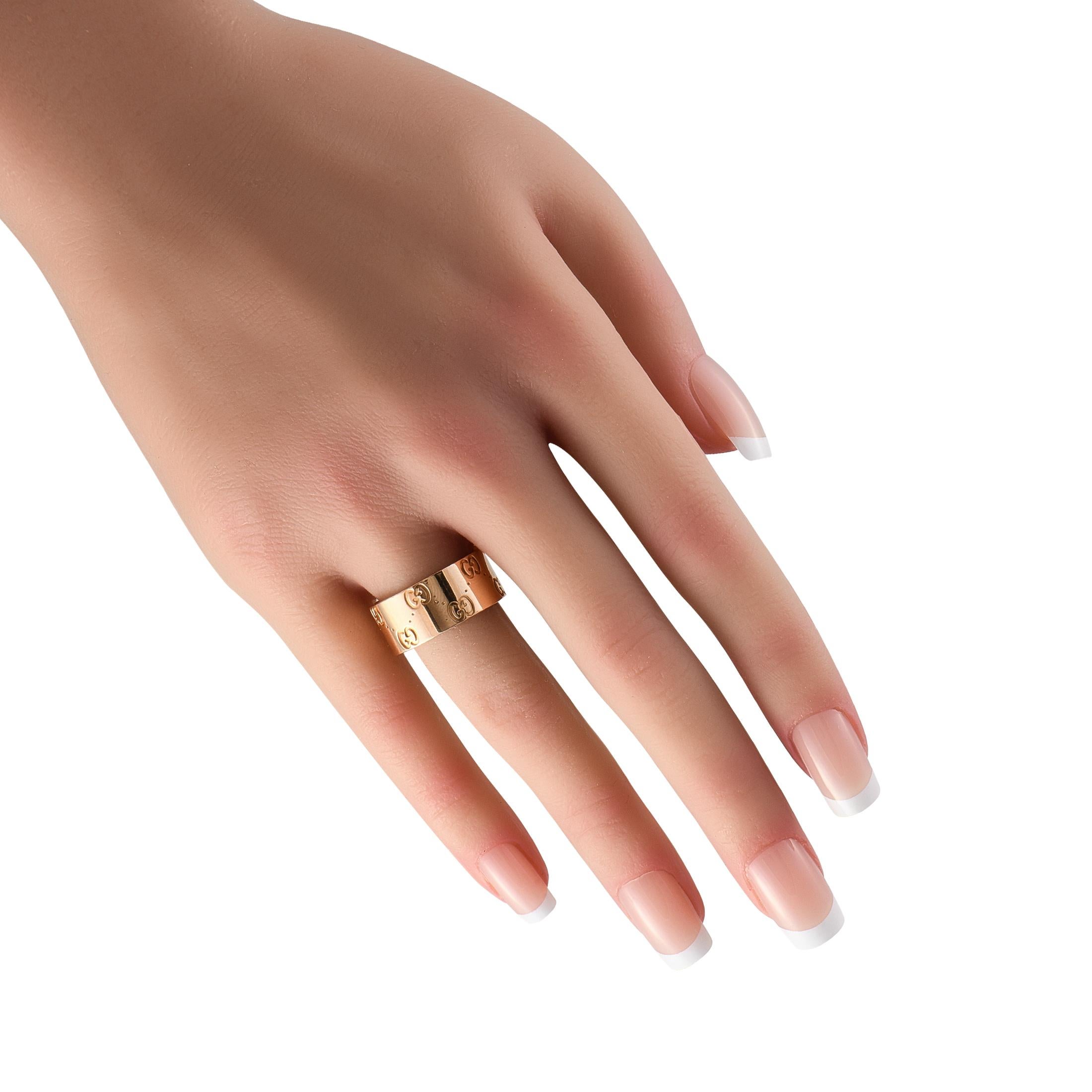 Gucci 18K Rose Gold Wide Band Ring In Excellent Condition In Southampton, PA
