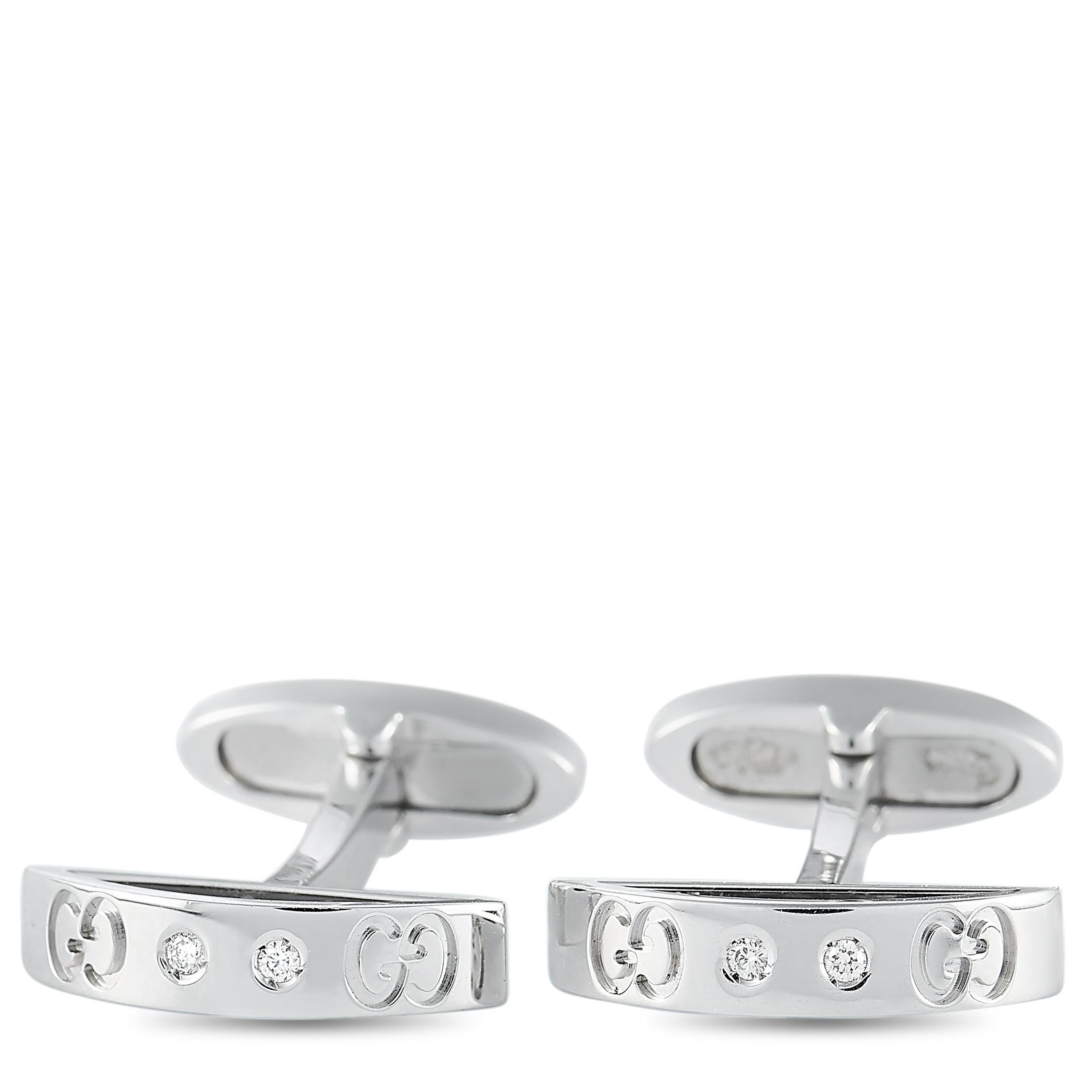 These Gucci cufflinks with the iconic GG motif are made of 18K white gold and embellished with diamonds. The cufflinks measure 0.70” in length and 0.16” in width, and each of the two weighs 4.8 grams.
 
 The pair is offered in estate condition and