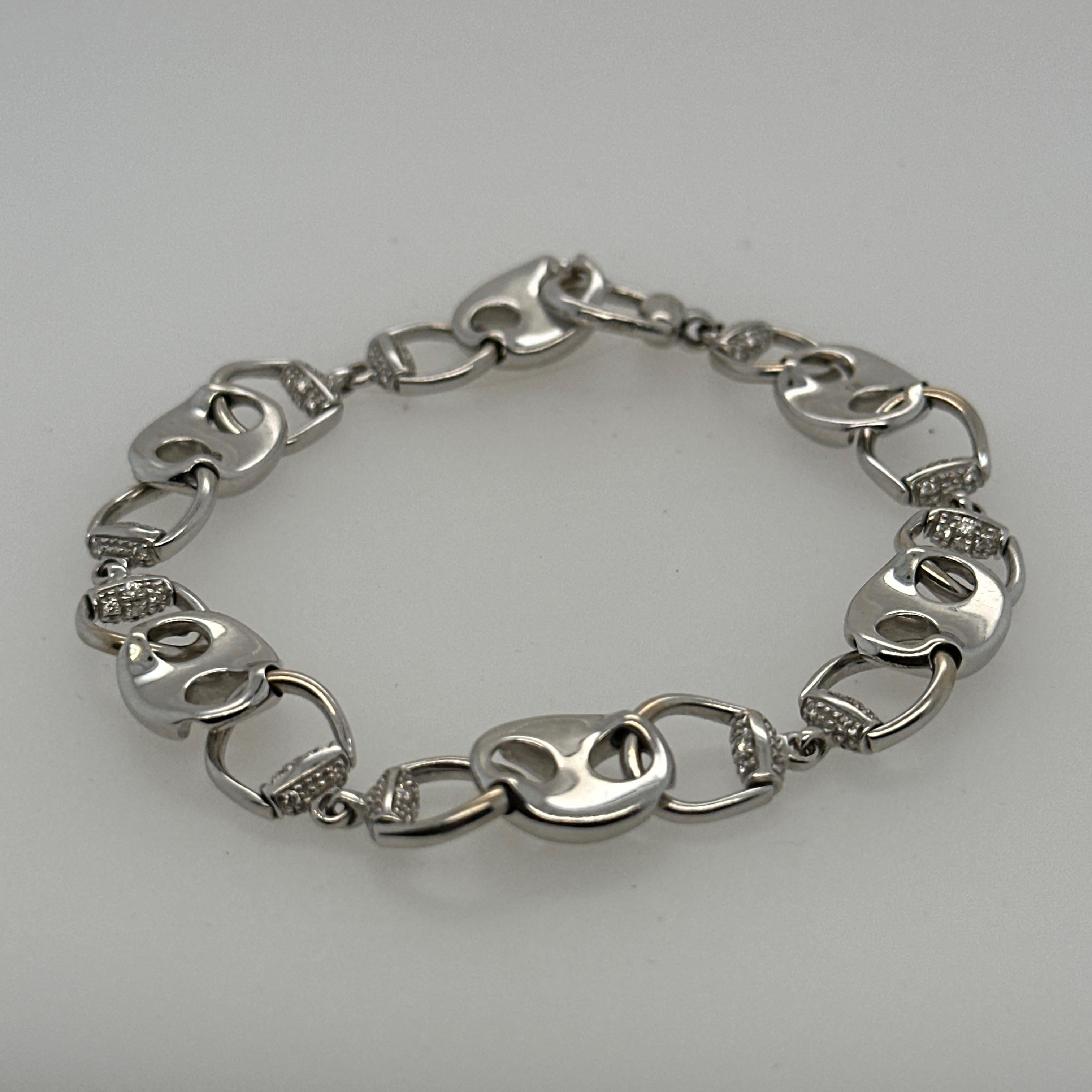 Gucci Bracelet mors de cheval en or blanc 18k et diamants avec boîte d'origine en vente 6