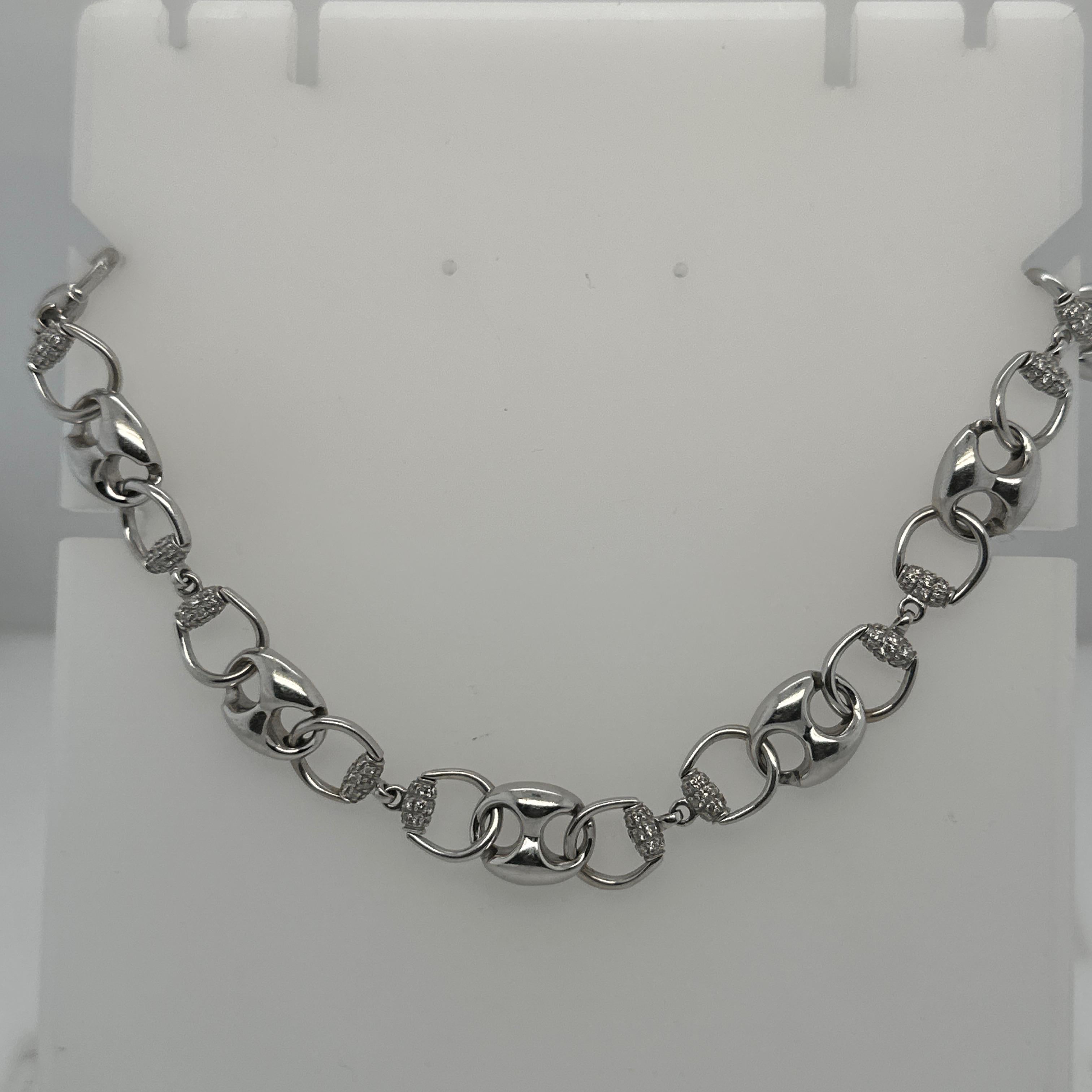 Gucci Bracelet mors de cheval en or blanc 18k et diamants avec boîte d'origine en vente 3